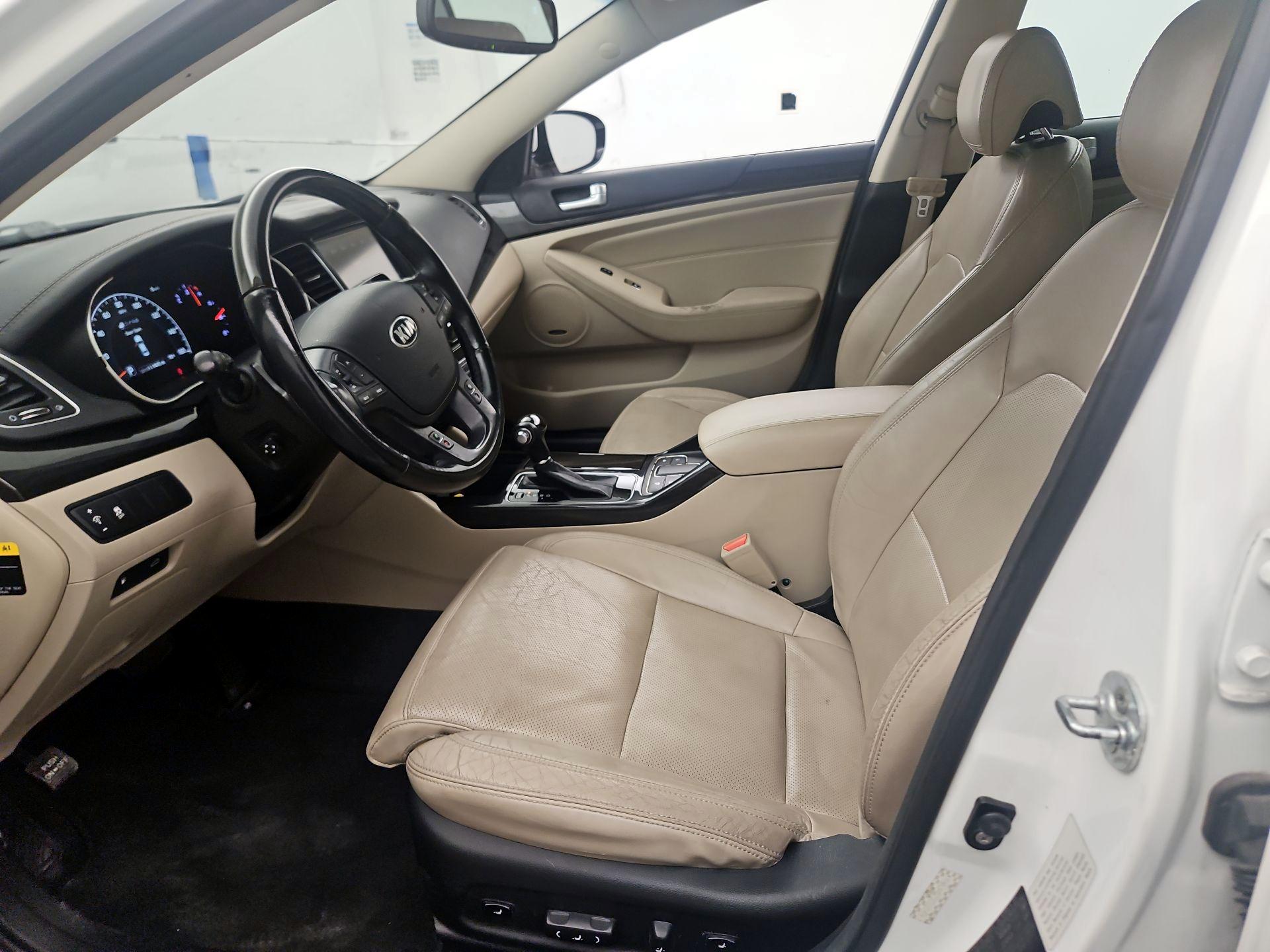 Thumbnail: 2015 Kia Cadenza - 11