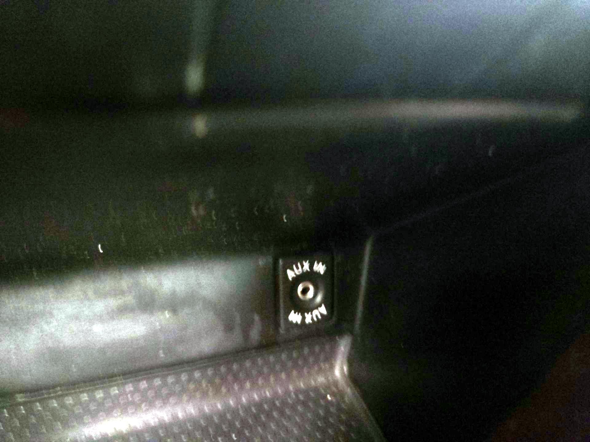 Thumbnail: 2015 Volkswagen Beetle - 17