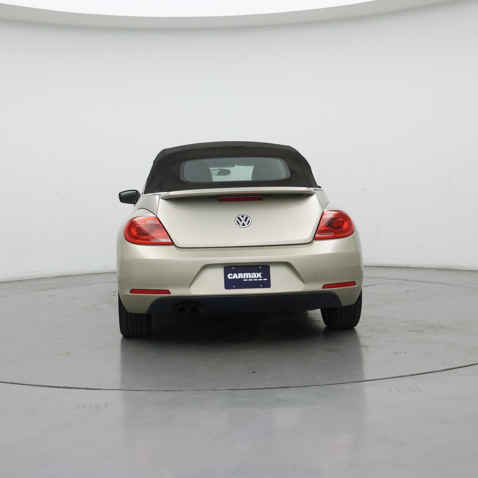 Thumbnail: 2015 Volkswagen Beetle - 6