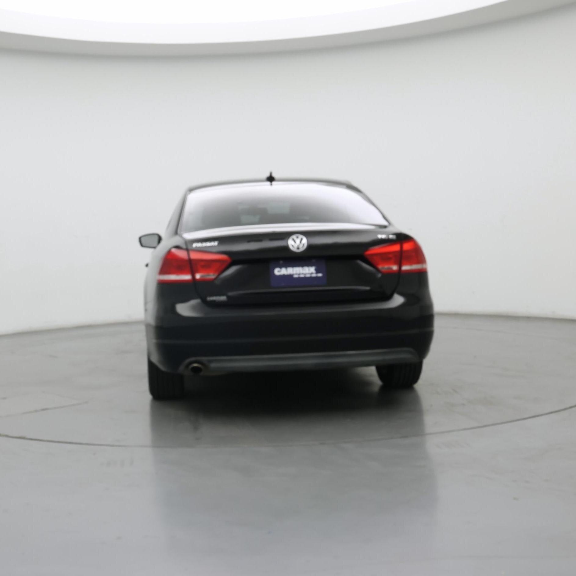 Thumbnail: 2015 Volkswagen Passat - 6