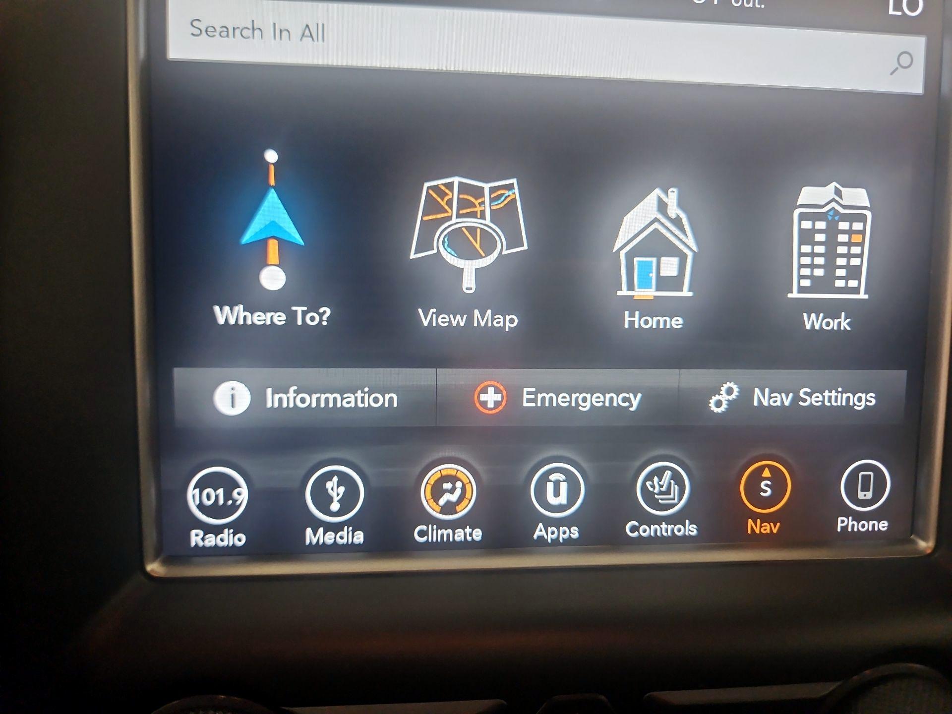 Thumbnail: 2018 Jeep Grand Cherokee - 14