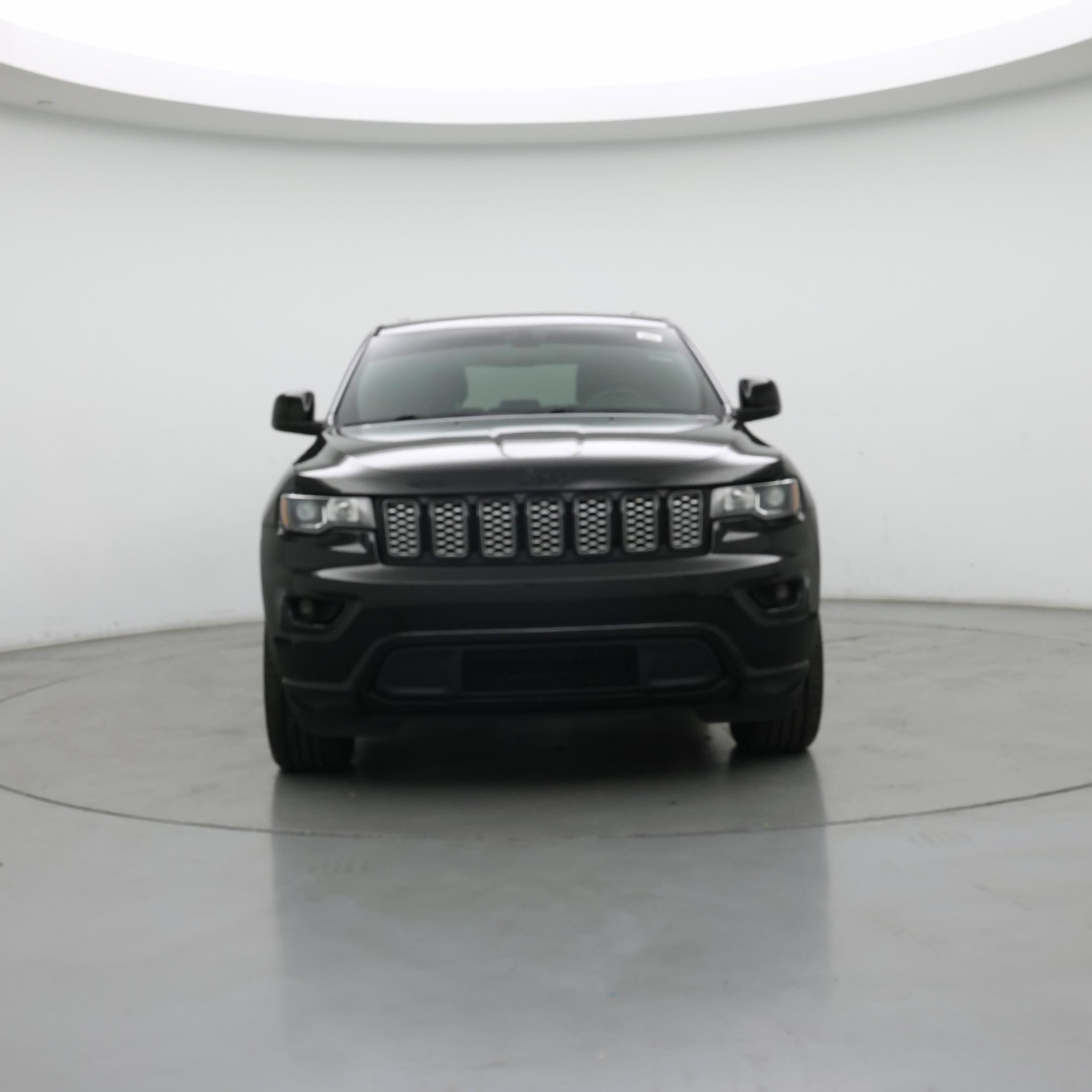 Thumbnail: 2018 Jeep Grand Cherokee - 5