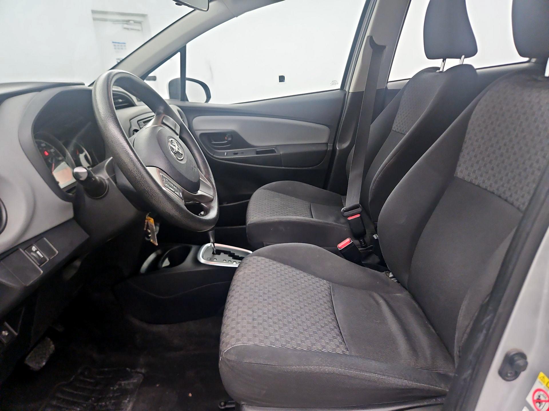 Thumbnail: 2017 Toyota Yaris - 11