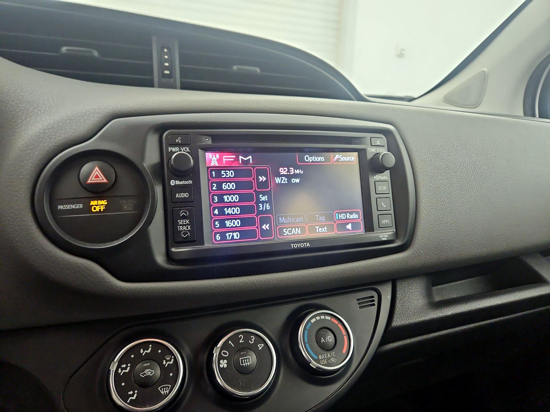 Thumbnail: 2017 Toyota Yaris - 13