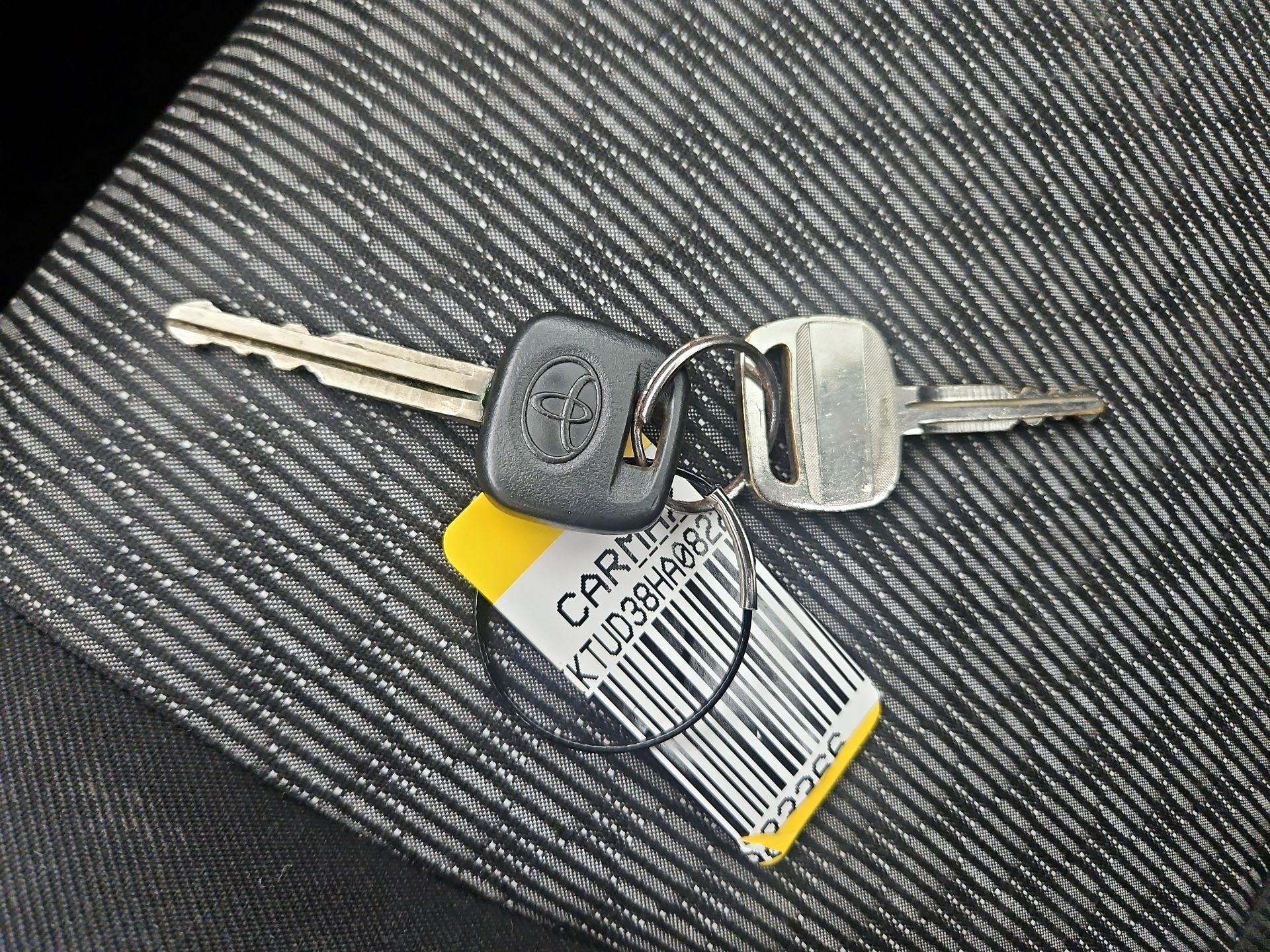 Thumbnail: 2017 Toyota Yaris - 19