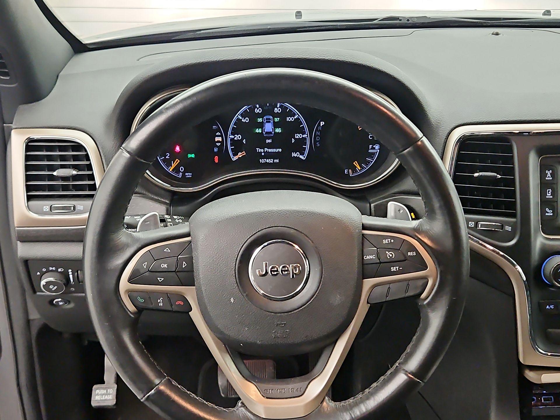 Thumbnail: 2015 Jeep Grand Cherokee - 10