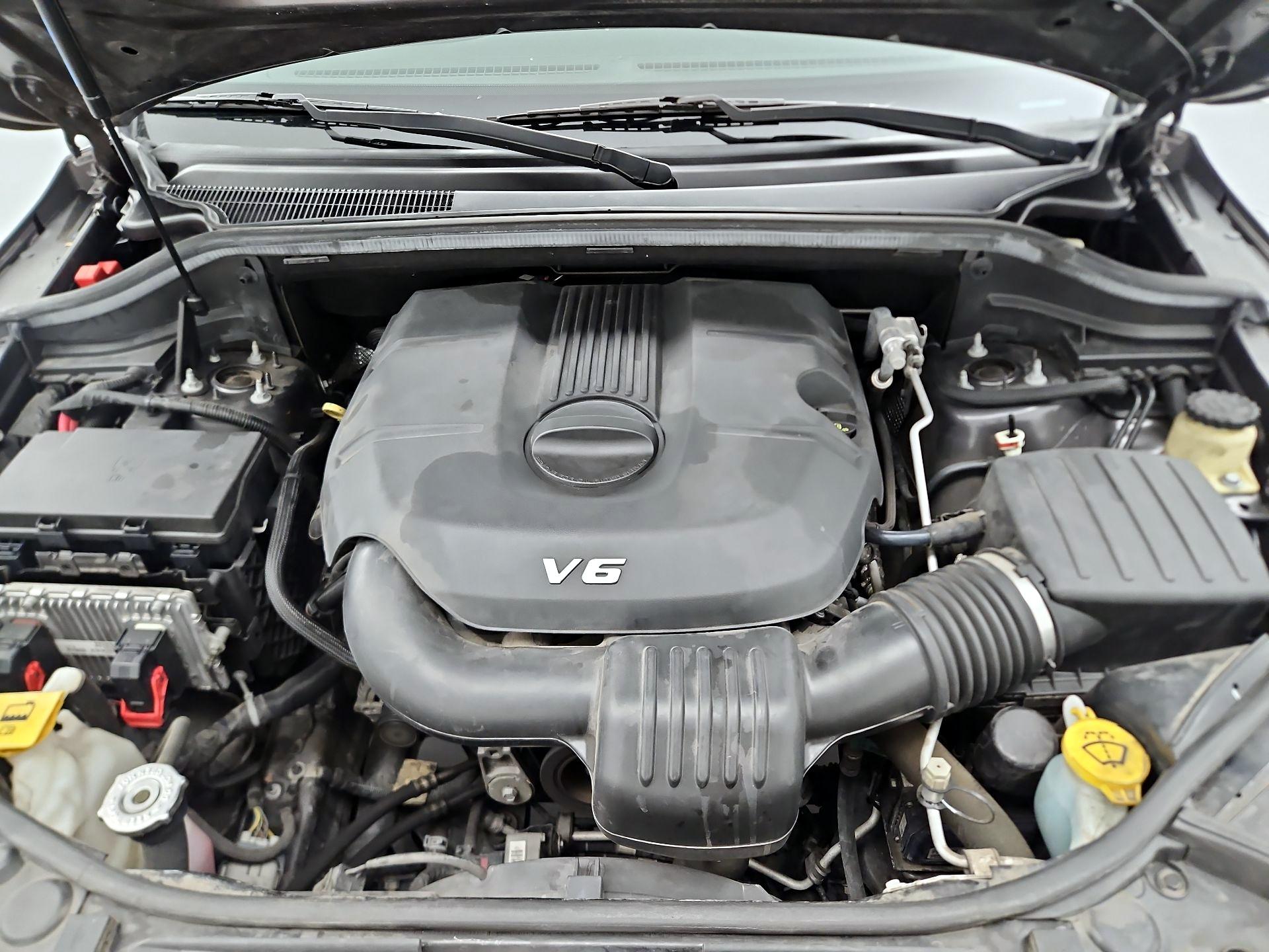 Thumbnail: 2015 Jeep Grand Cherokee - 20