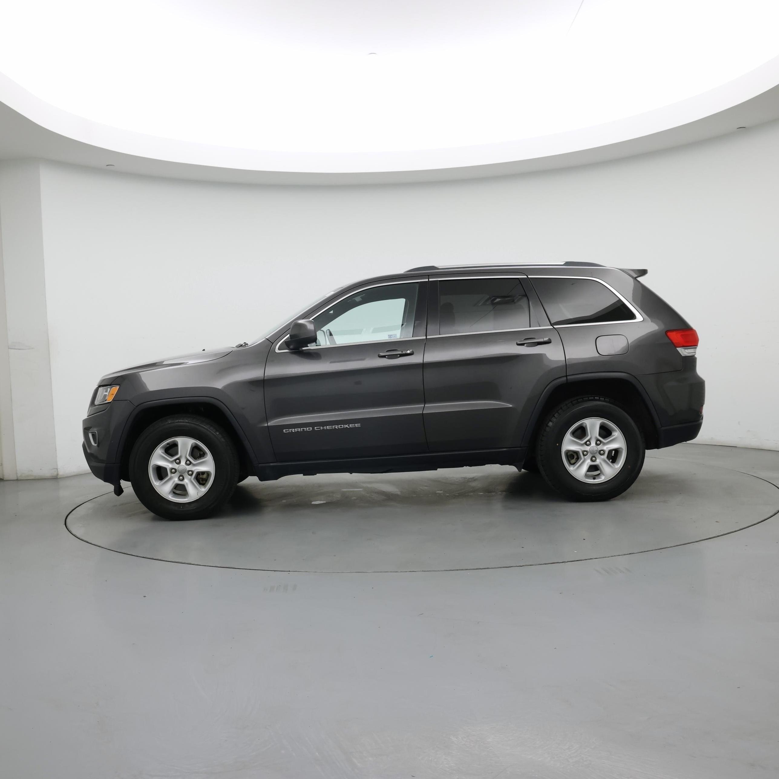 Thumbnail: 2015 Jeep Grand Cherokee - 3