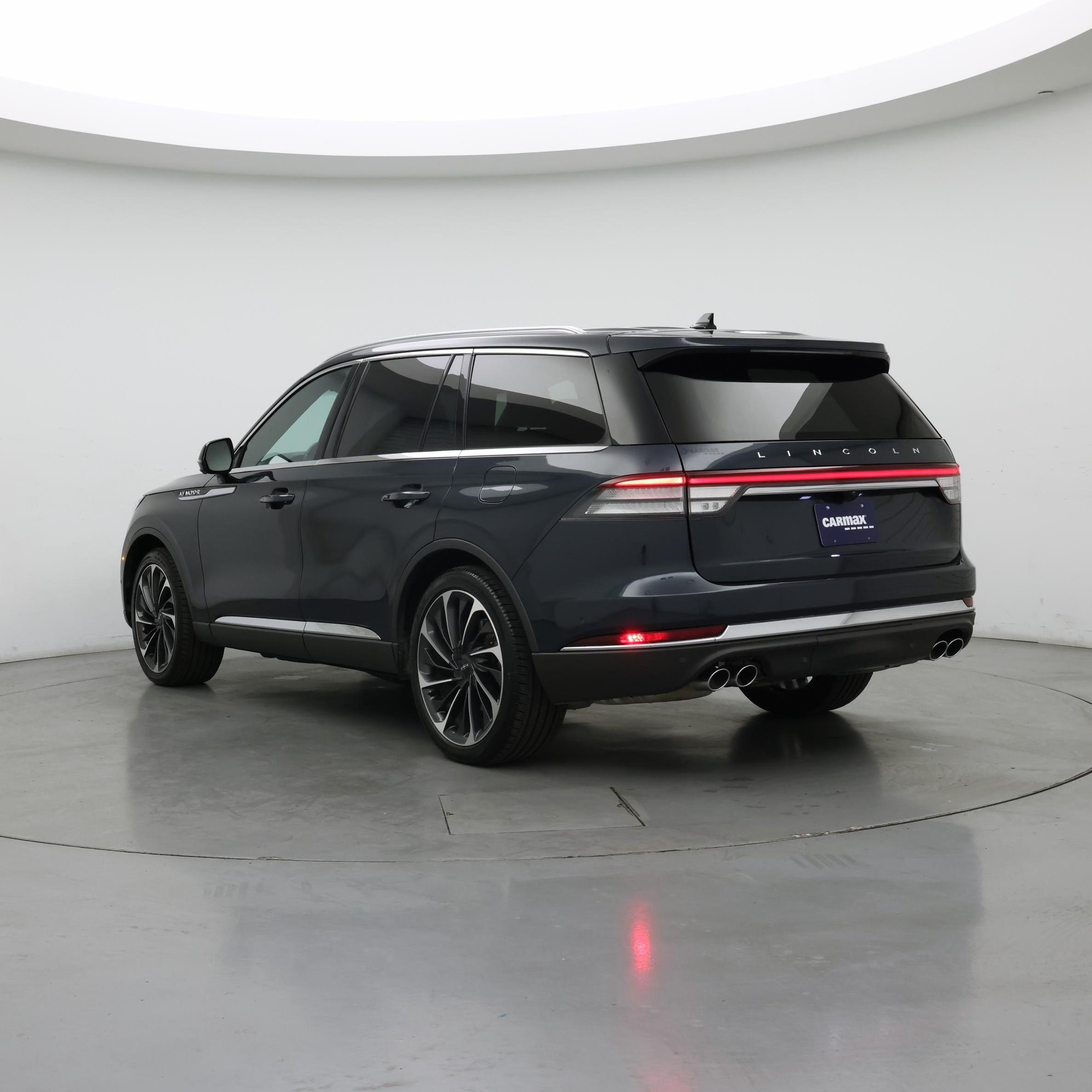 Thumbnail: 2024 Lincoln Aviator - 2
