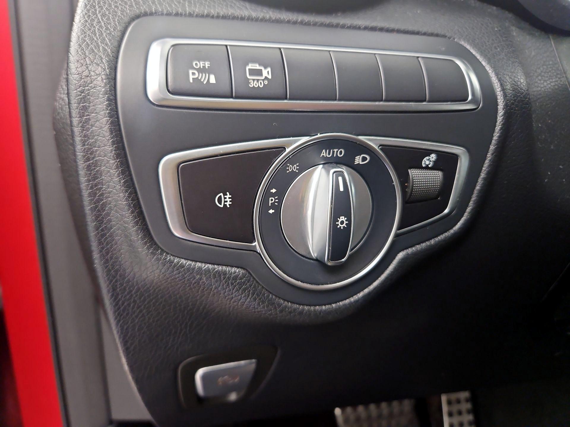 Thumbnail: 2019 Mercedes-Benz GLC - 13