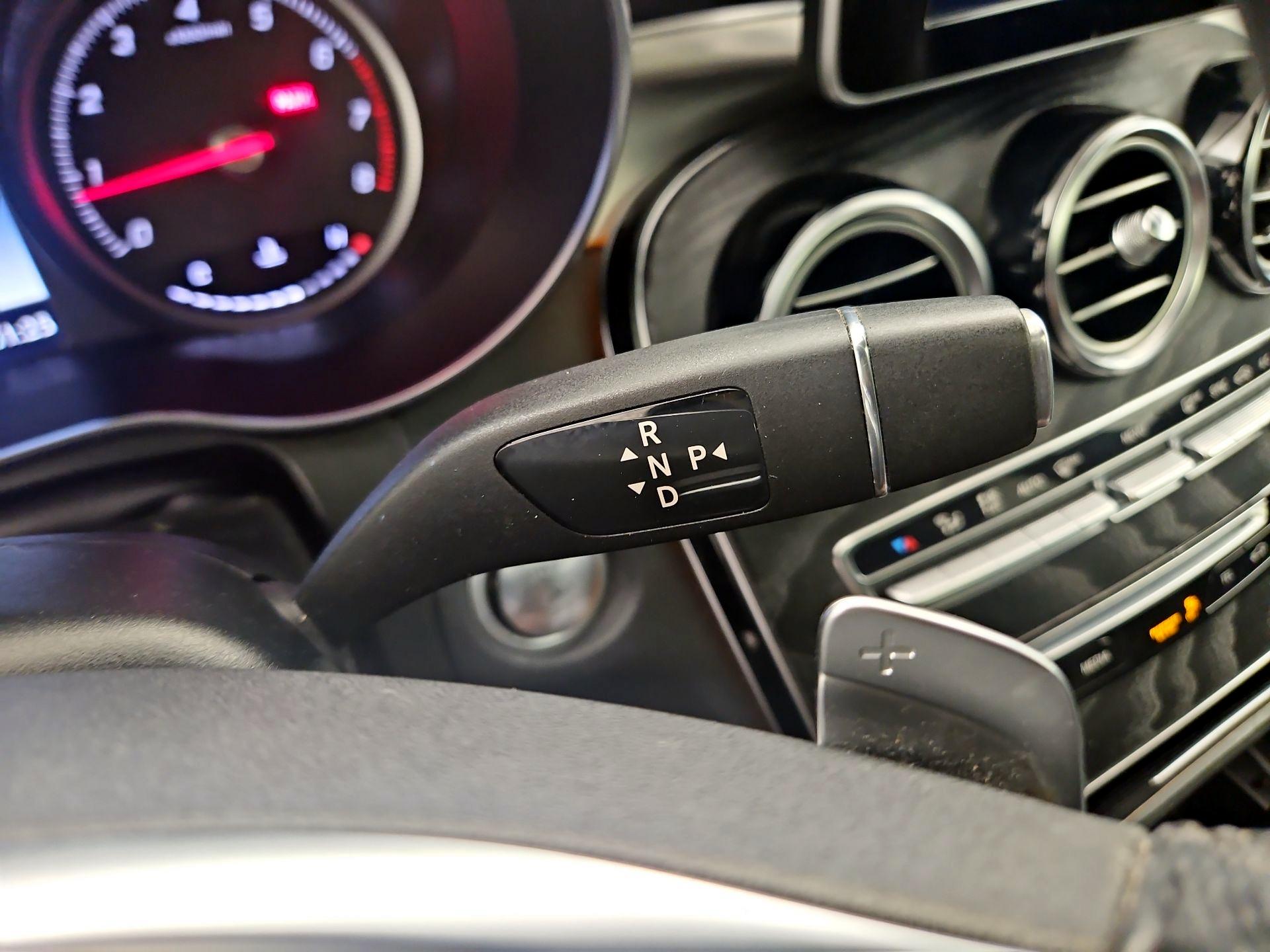 Thumbnail: 2019 Mercedes-Benz GLC - 17