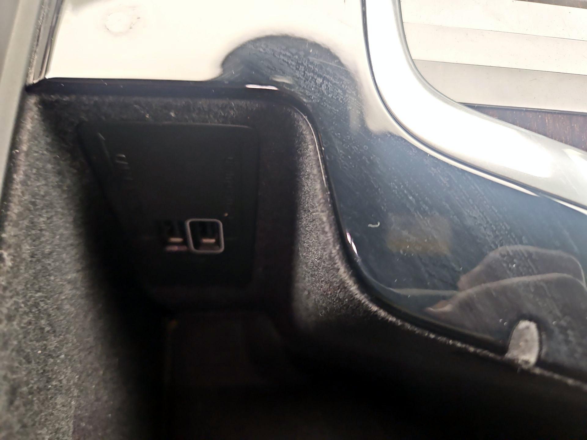 Thumbnail: 2018 Volvo S90 - 19