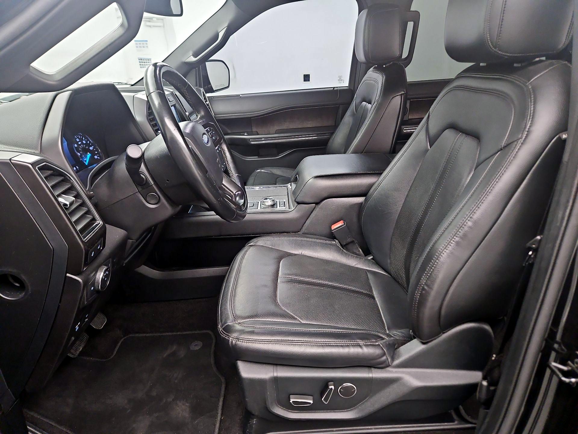 Thumbnail: 2020 Ford Expedition - 11