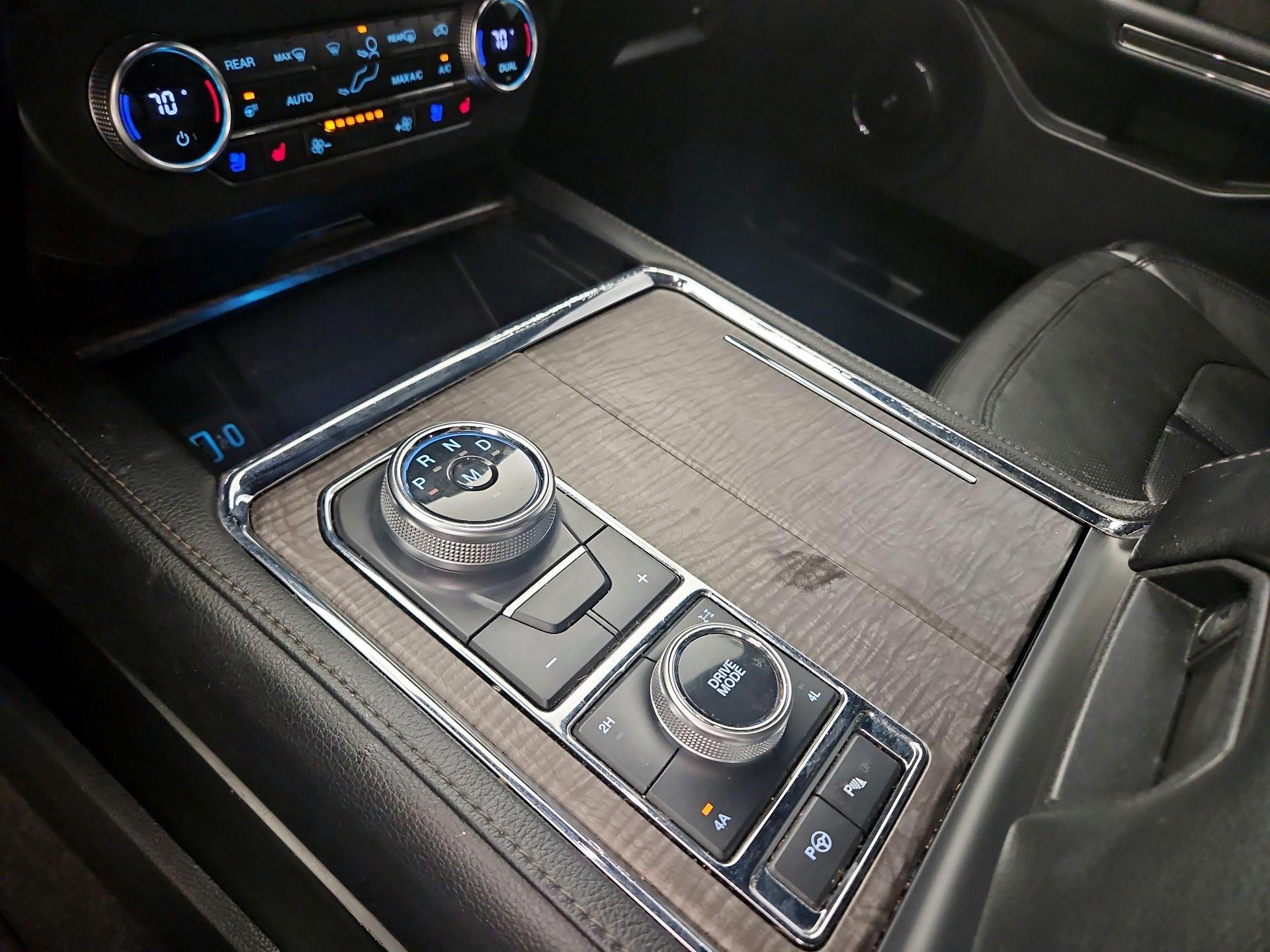 Thumbnail: 2020 Ford Expedition - 15