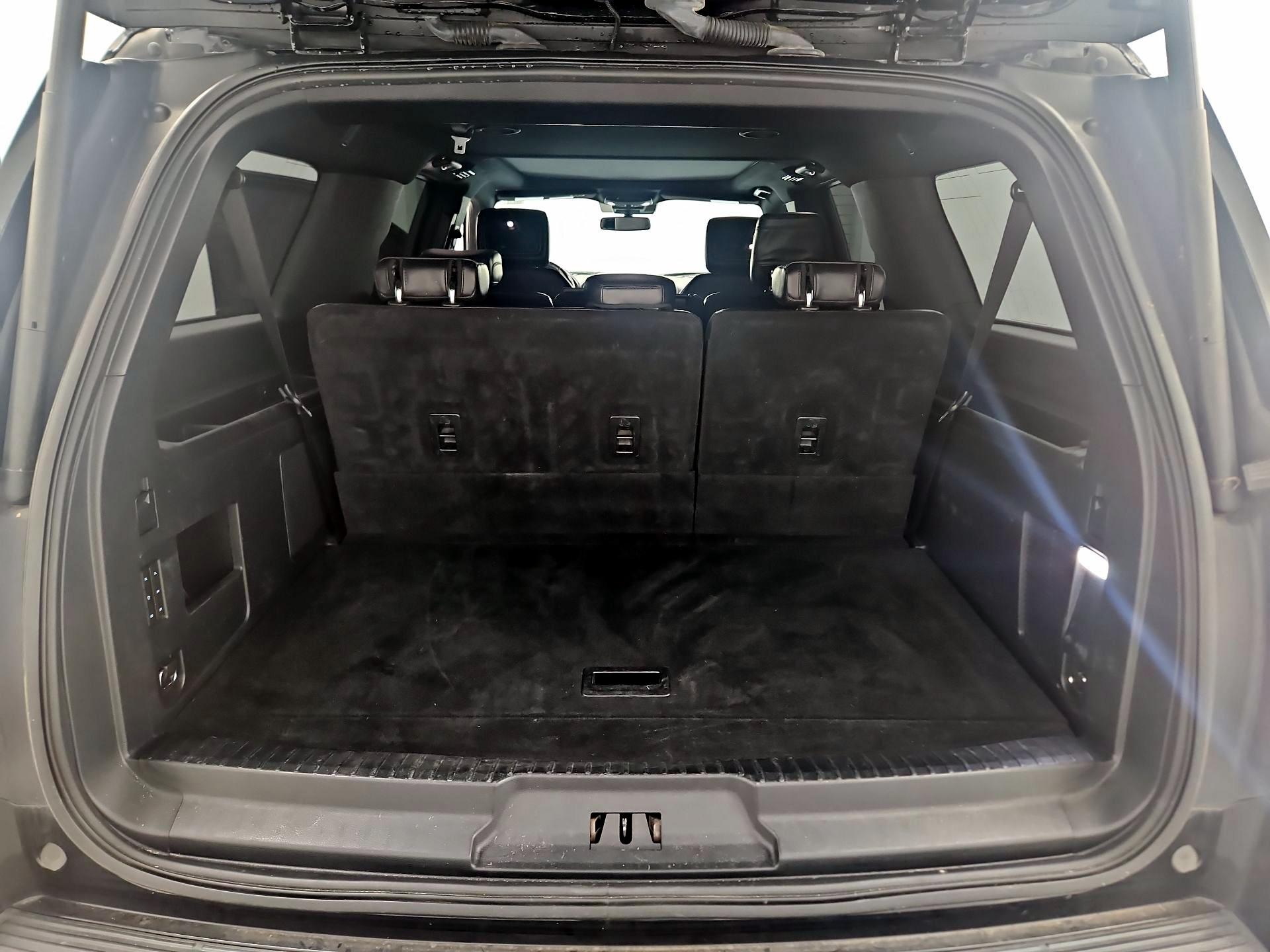 Thumbnail: 2020 Ford Expedition - 17