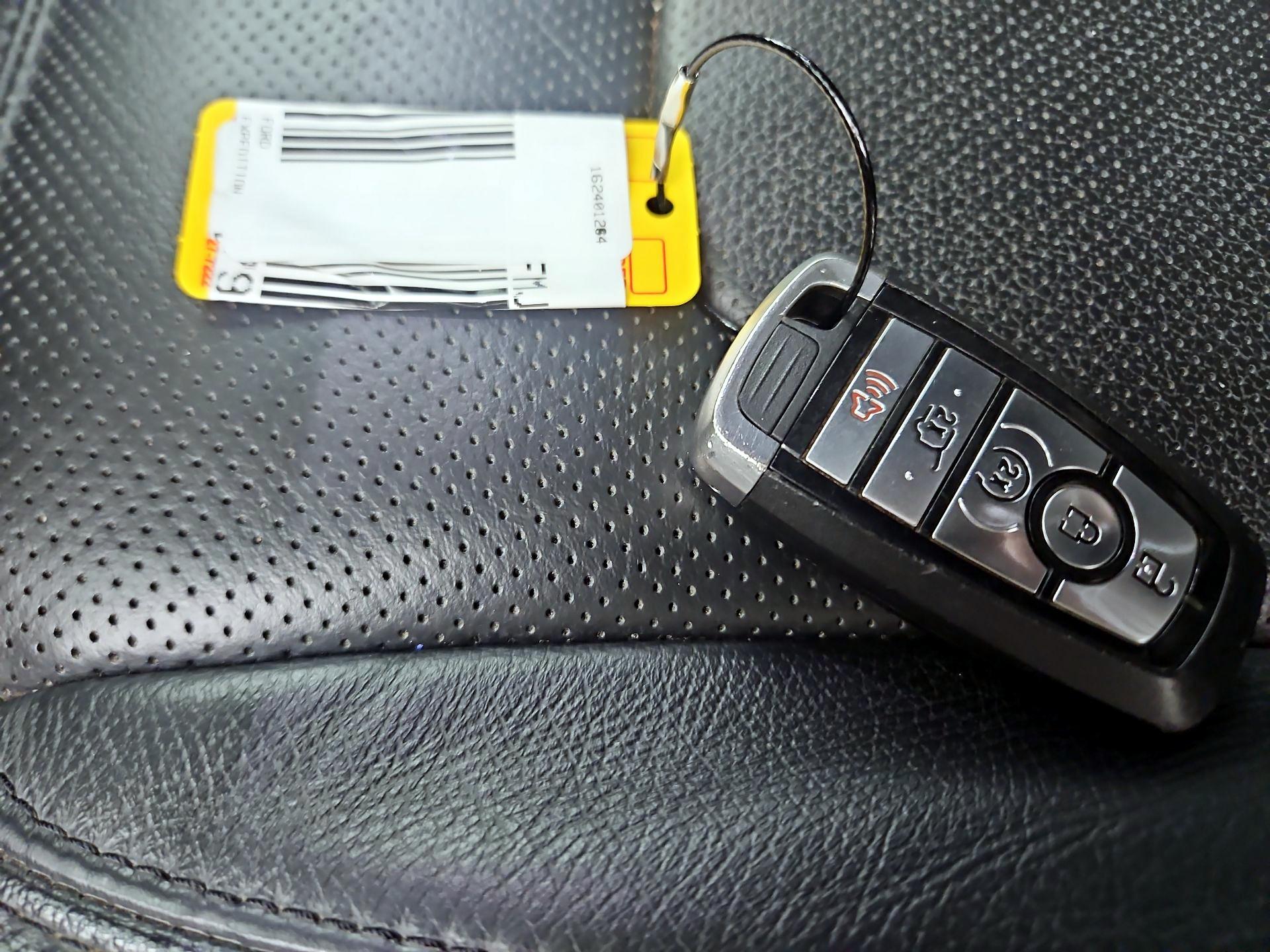 Thumbnail: 2020 Ford Expedition - 19