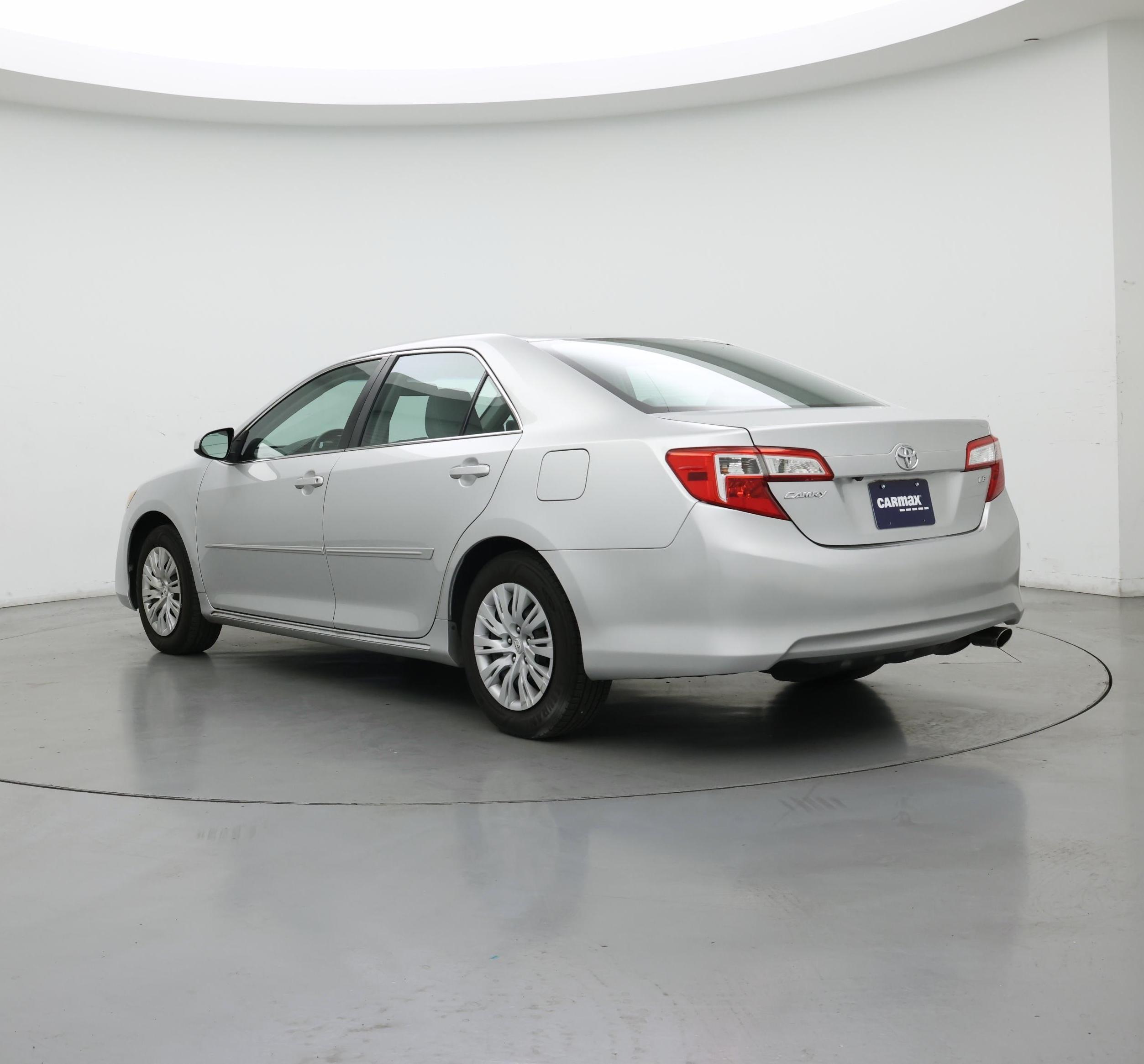 Thumbnail: 2014 Toyota Camry - 2