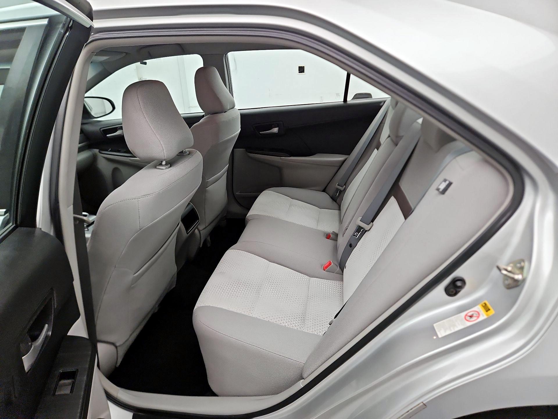 Thumbnail: 2014 Toyota Camry - 19