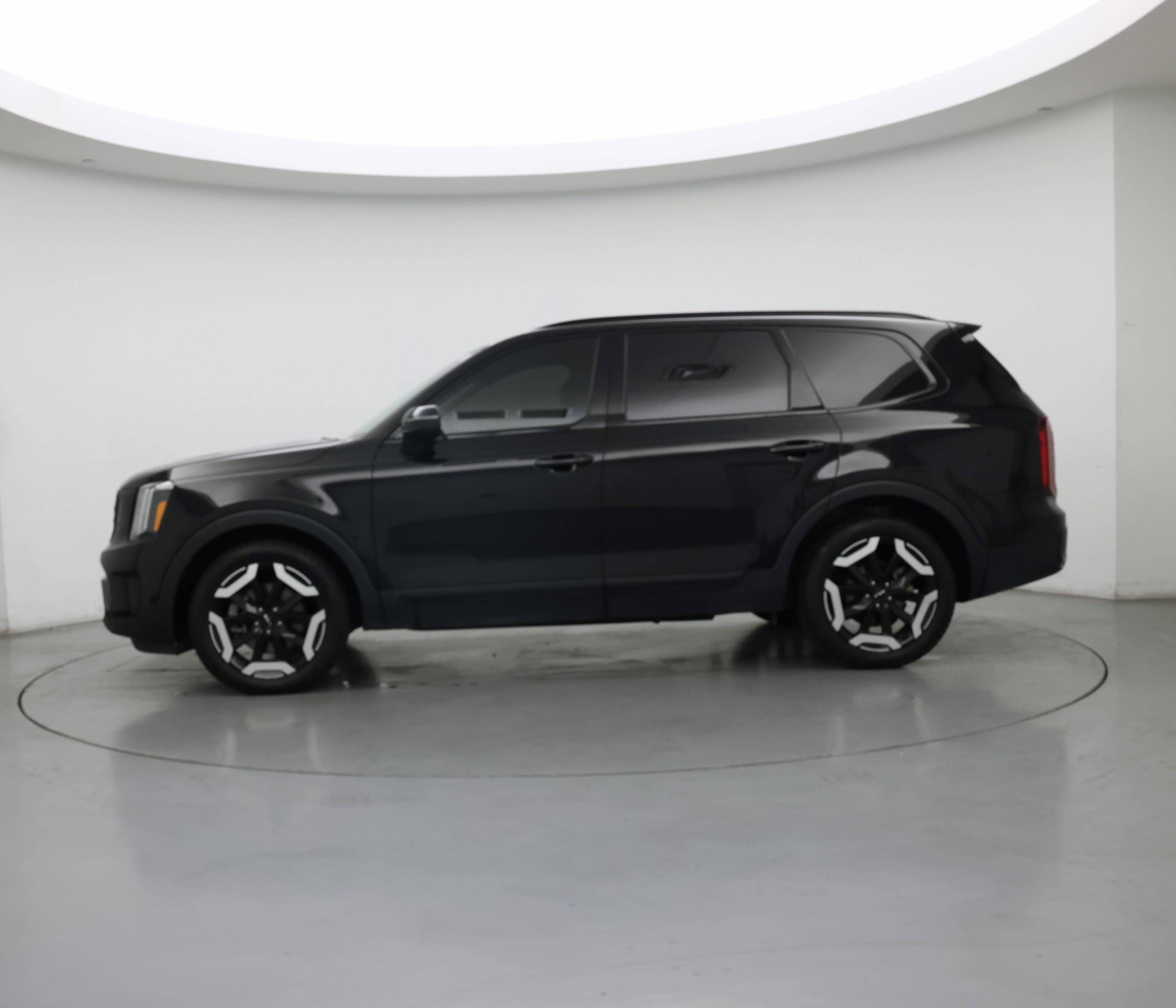 Thumbnail: 2024 Kia Telluride - 3