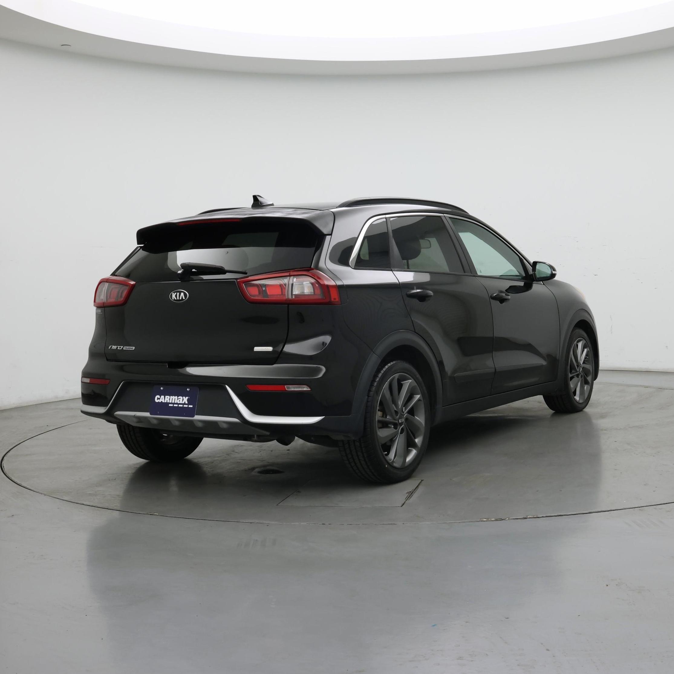Thumbnail: 2017 Kia Niro - 8
