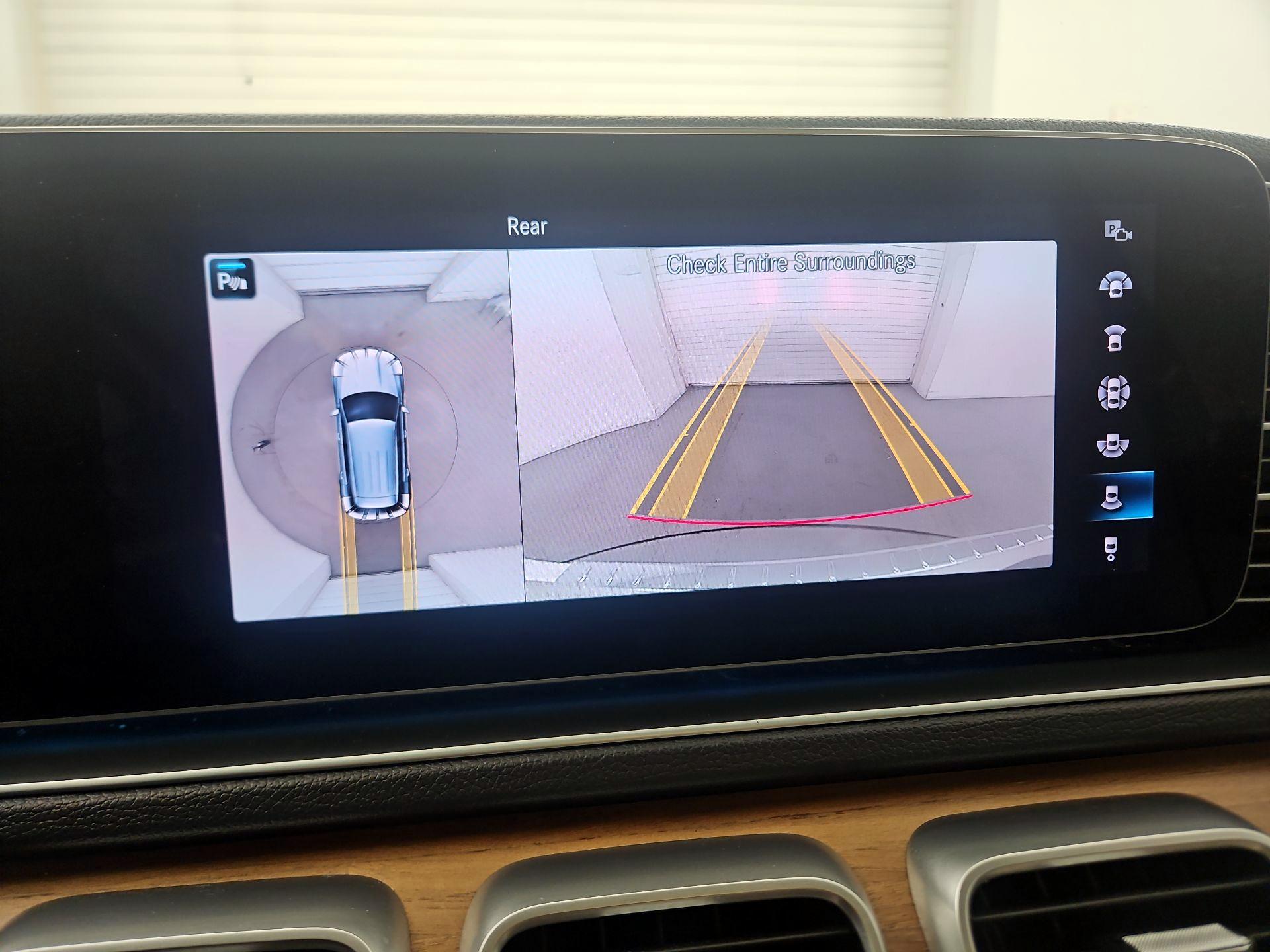 Thumbnail: 2022 Mercedes-Benz GLE - 14