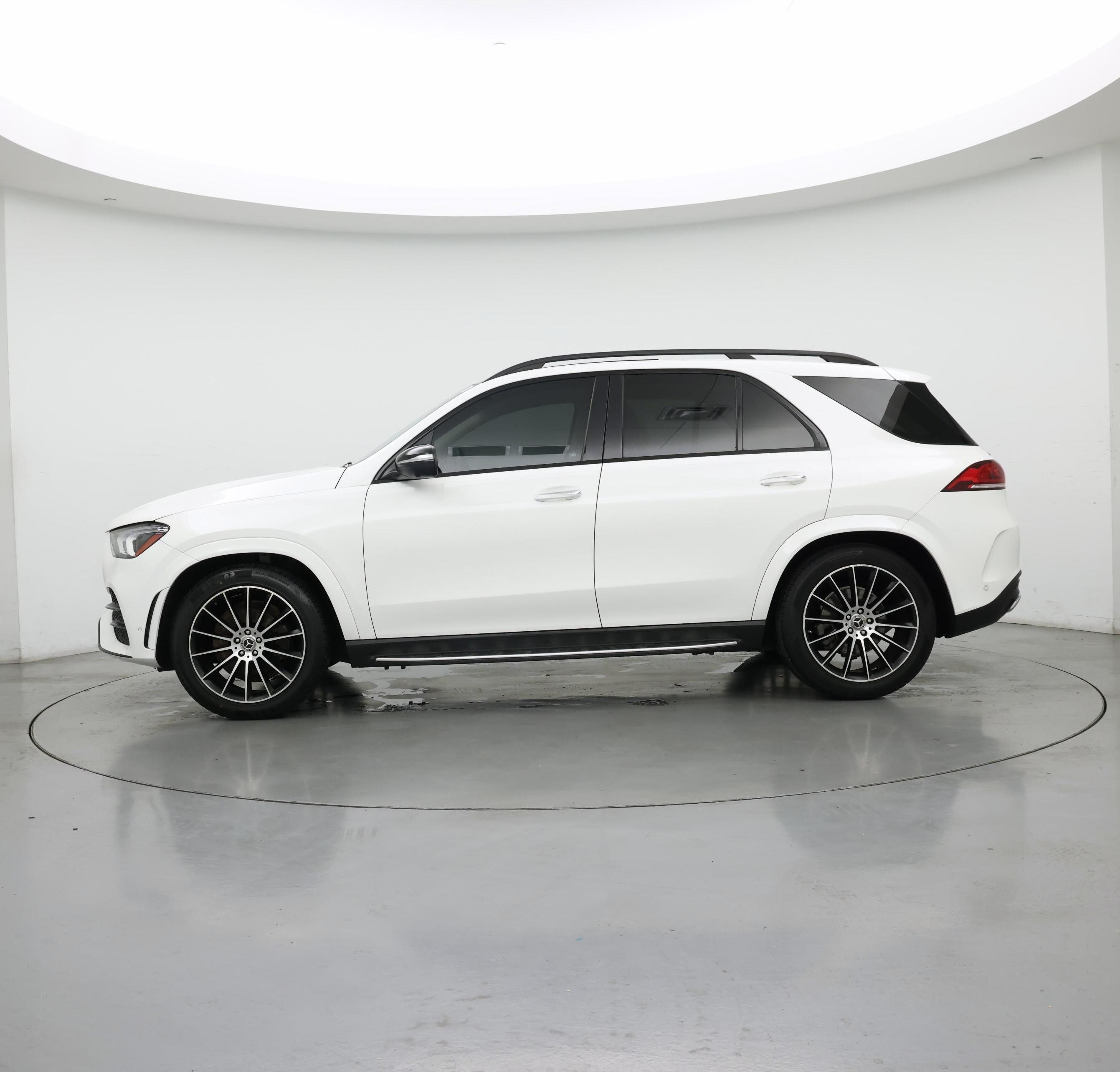 Thumbnail: 2022 Mercedes-Benz GLE - 3