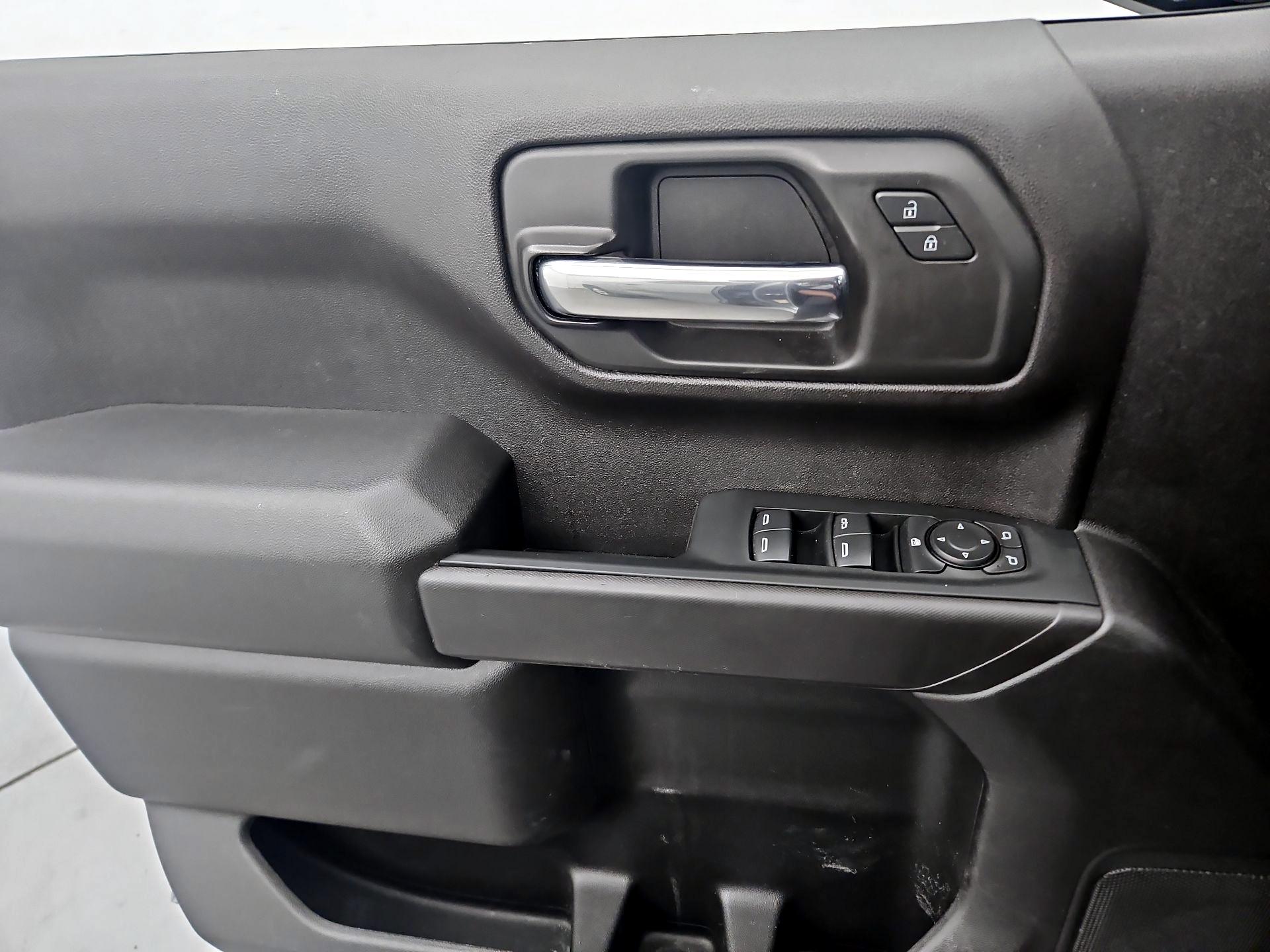 Thumbnail: 2024 Chevrolet Silverado 1500 - 12