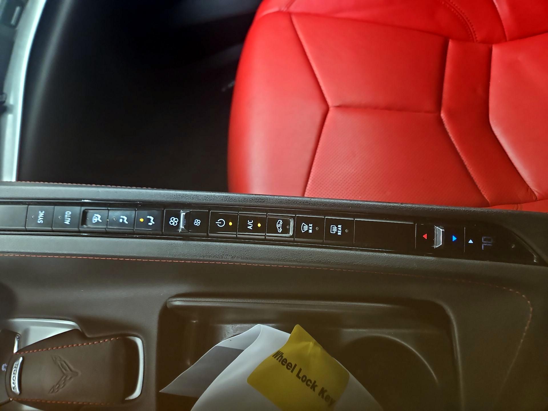 Thumbnail: 2021 Chevrolet Corvette - 14