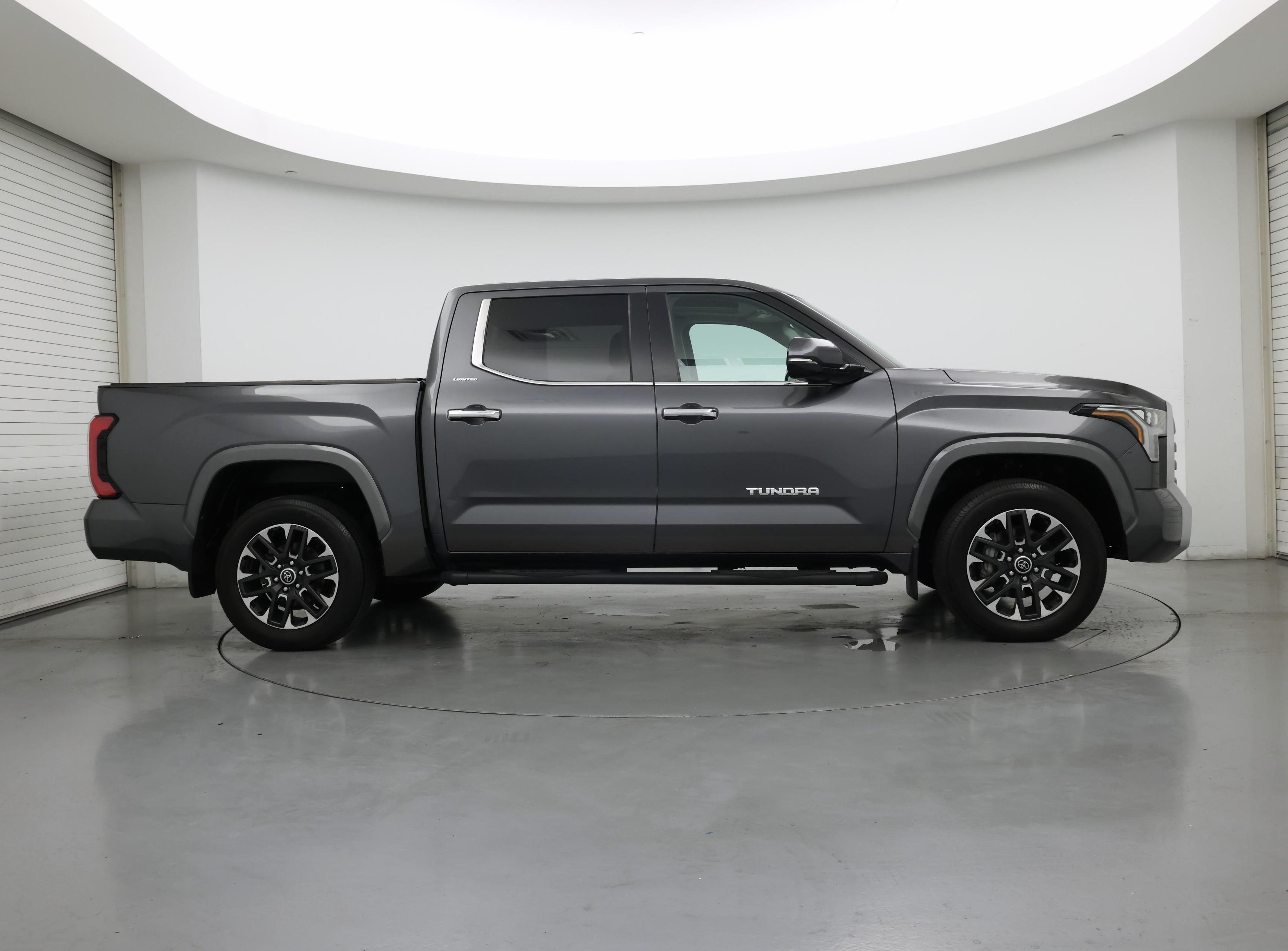 Thumbnail: 2024 Toyota Tundra - 7