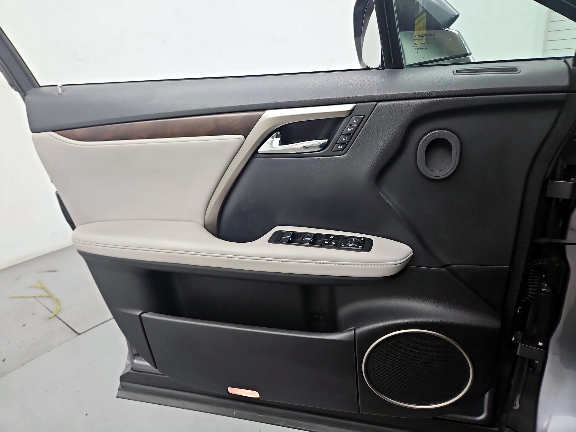 Thumbnail: 2020 Lexus RX - 12