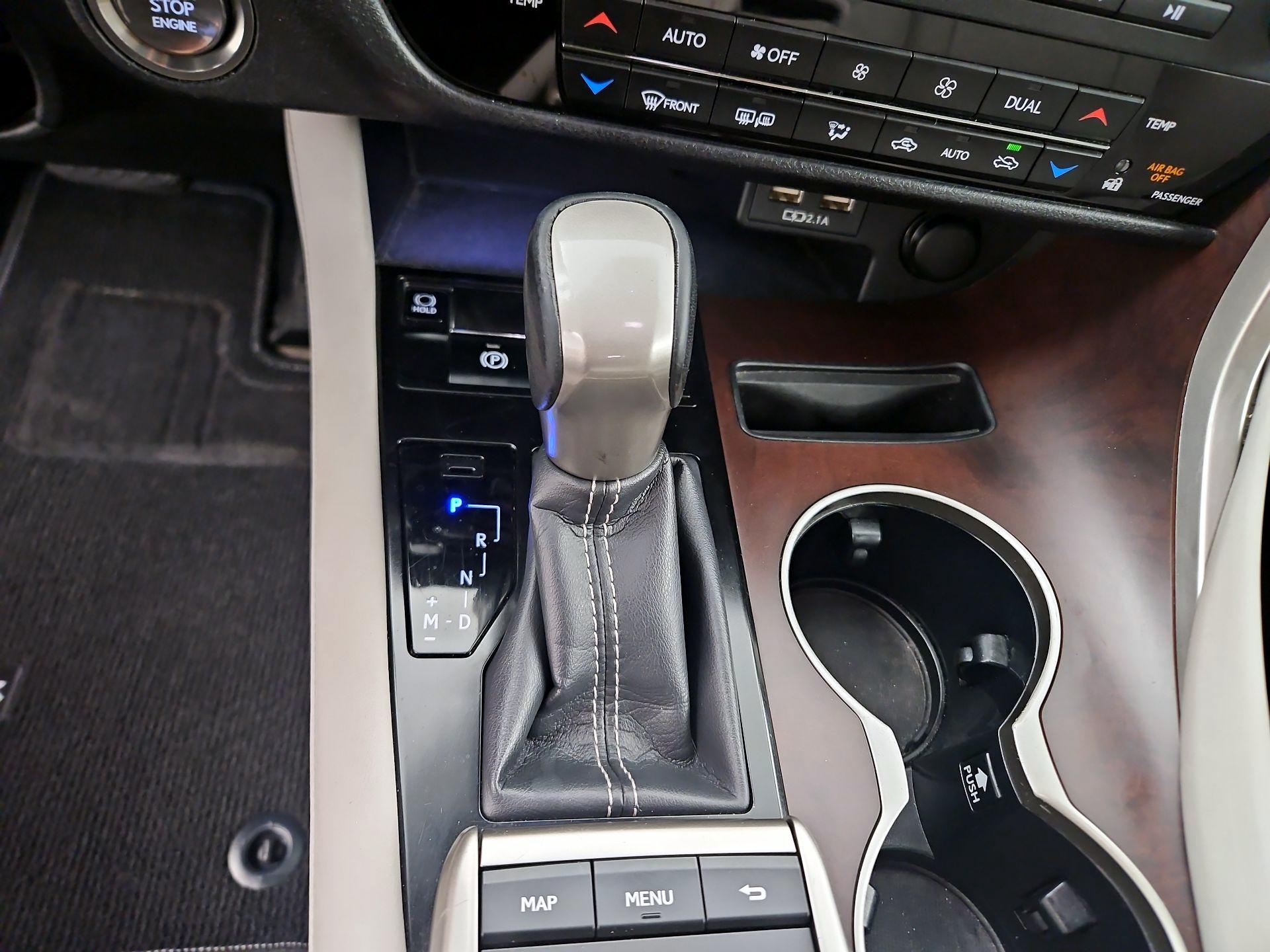 Thumbnail: 2020 Lexus RX - 18