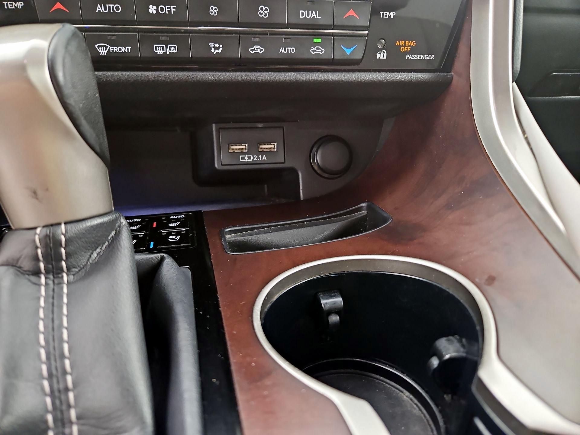 Thumbnail: 2020 Lexus RX - 19