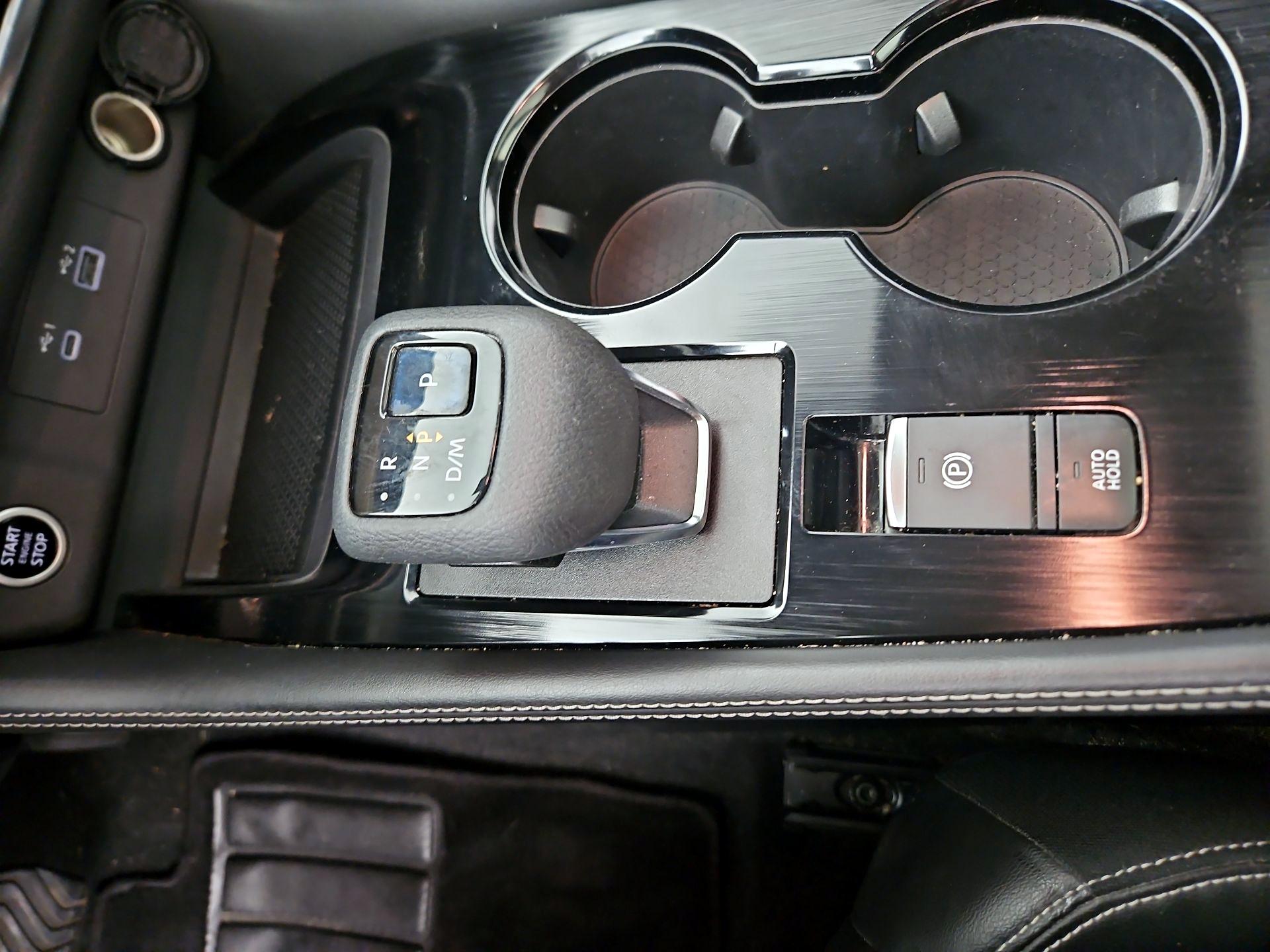 Thumbnail: 2022 Nissan Rogue - 15