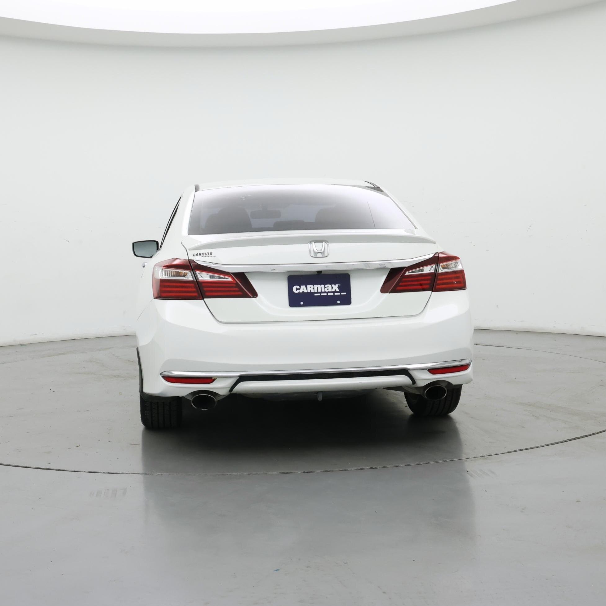 Thumbnail: 2017 Honda Accord - 6