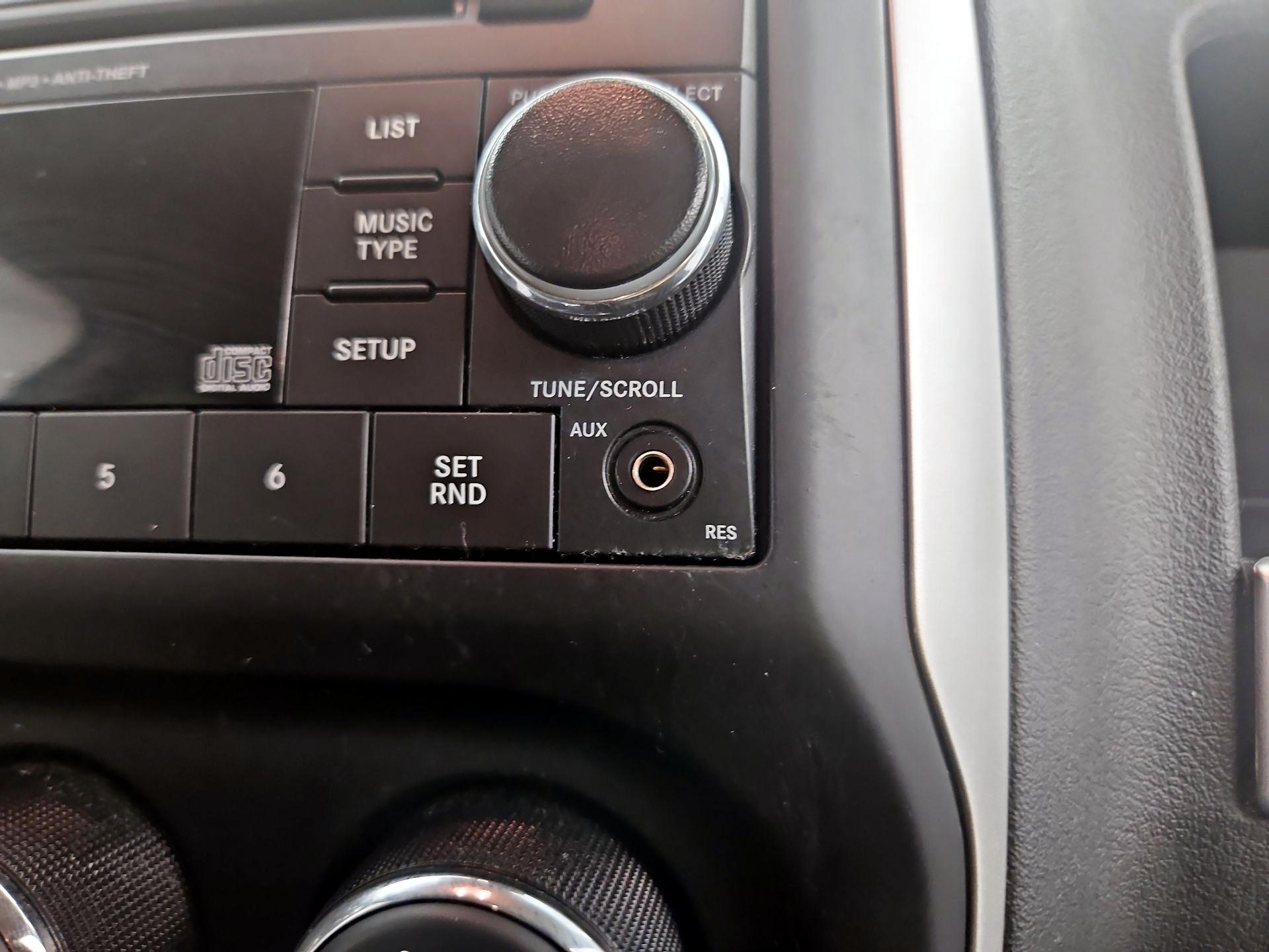 Thumbnail: 2017 Jeep Compass - 16