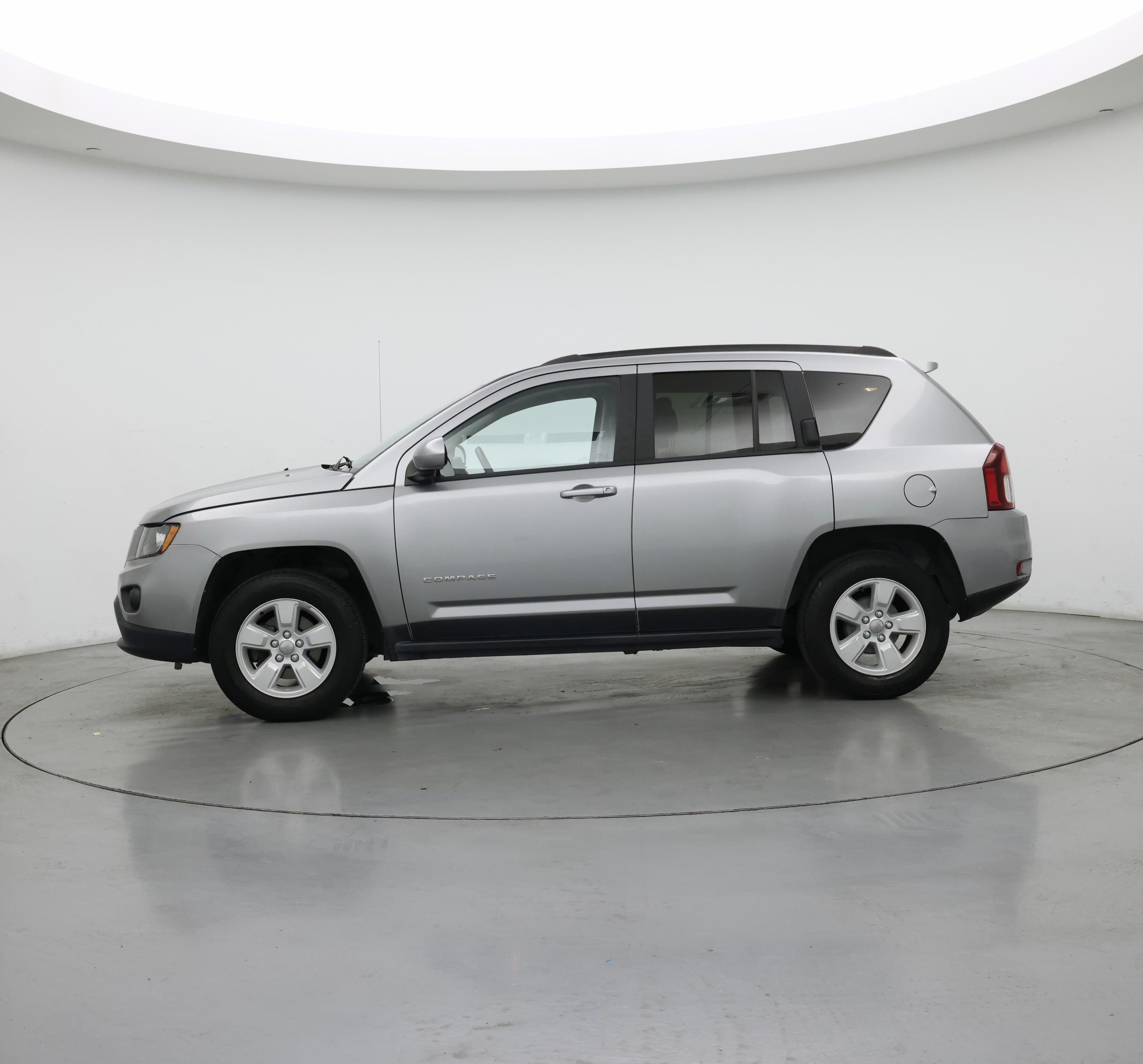 Thumbnail: 2017 Jeep Compass - 3