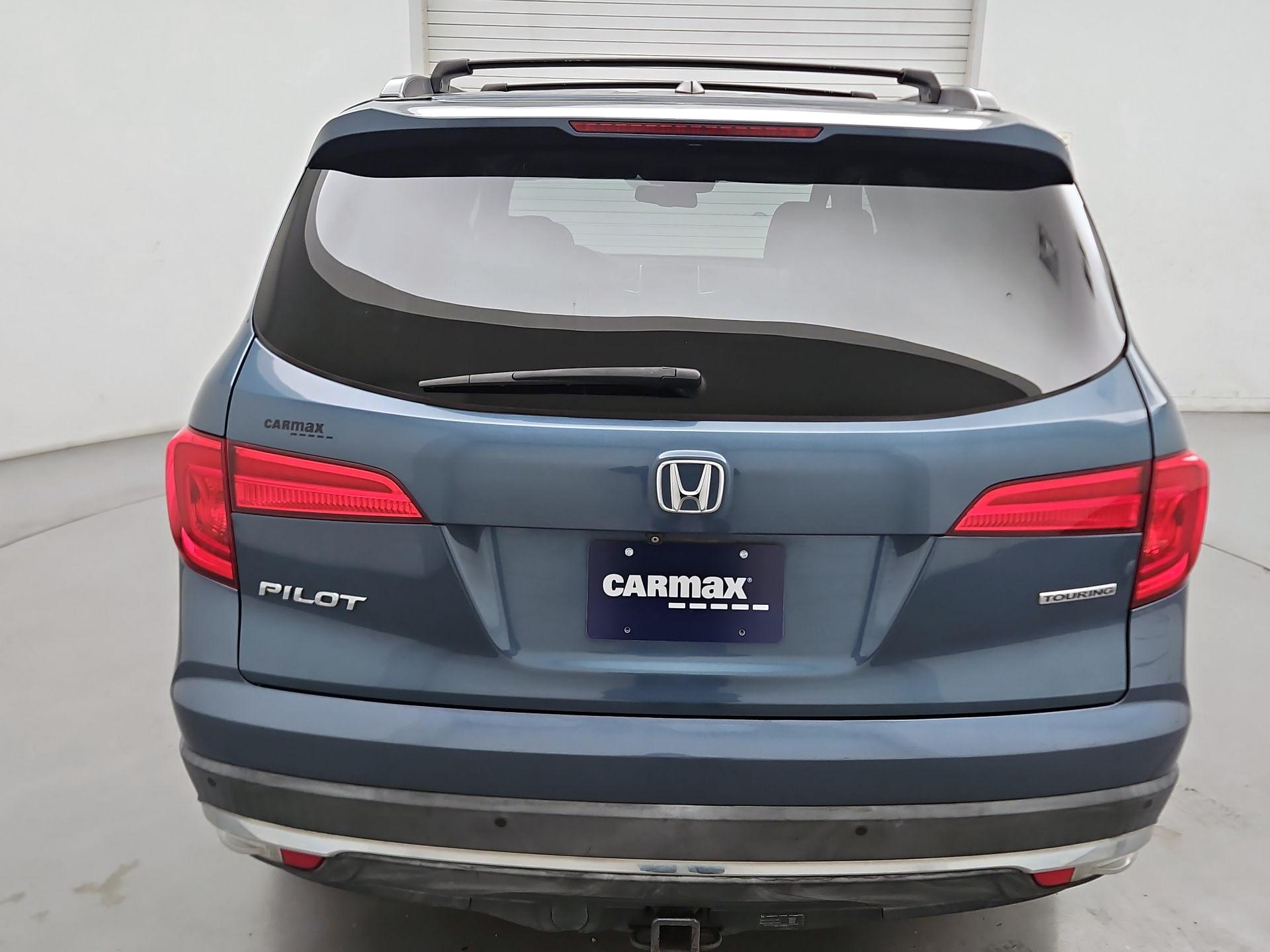 Thumbnail: 2017 Honda Pilot - 6