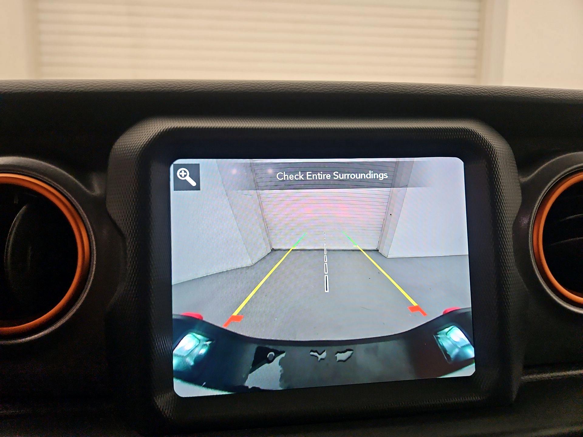 Thumbnail: 2022 Jeep Gladiator - 14