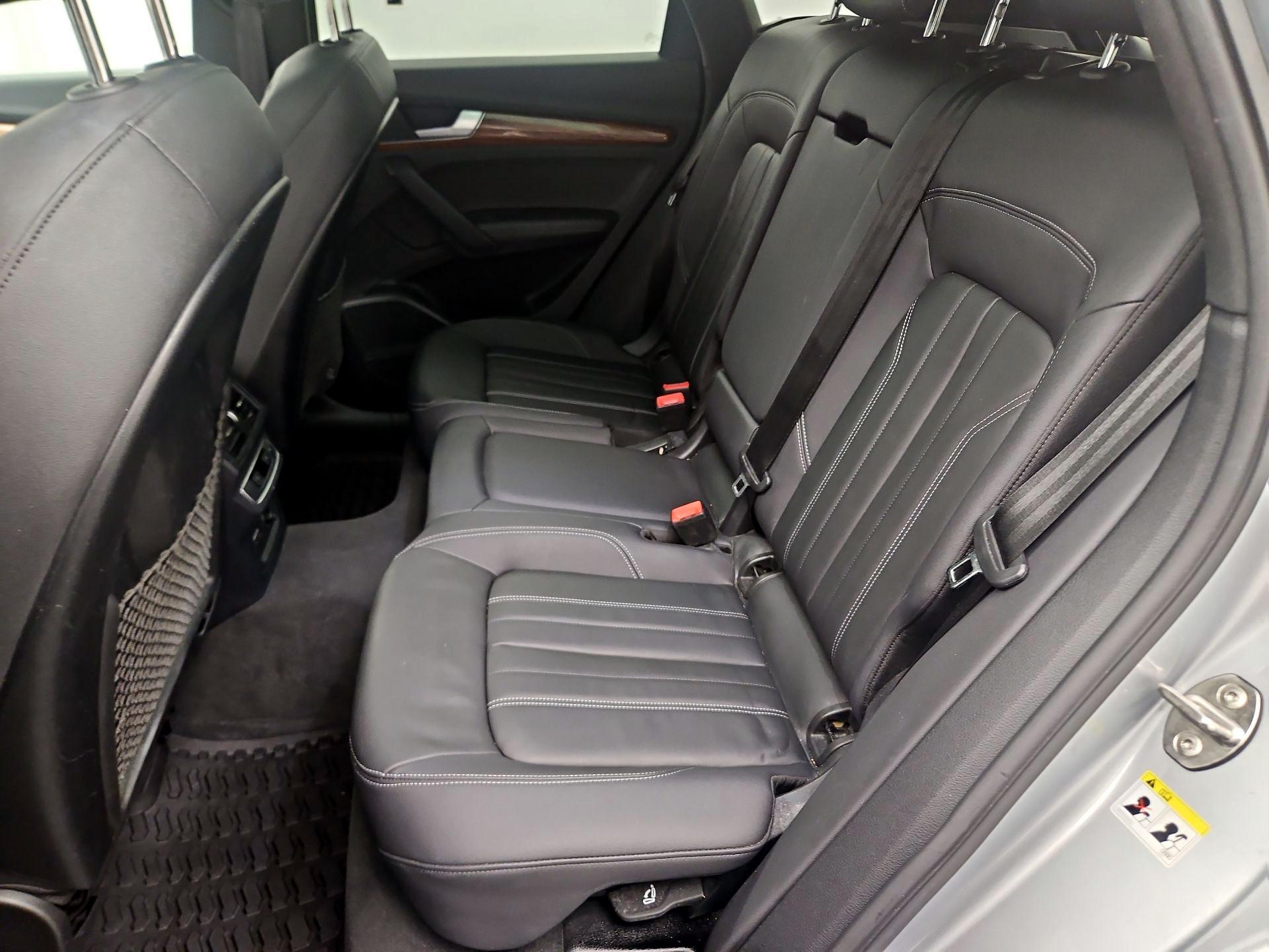 Thumbnail: 2022 Audi Q5 - 19