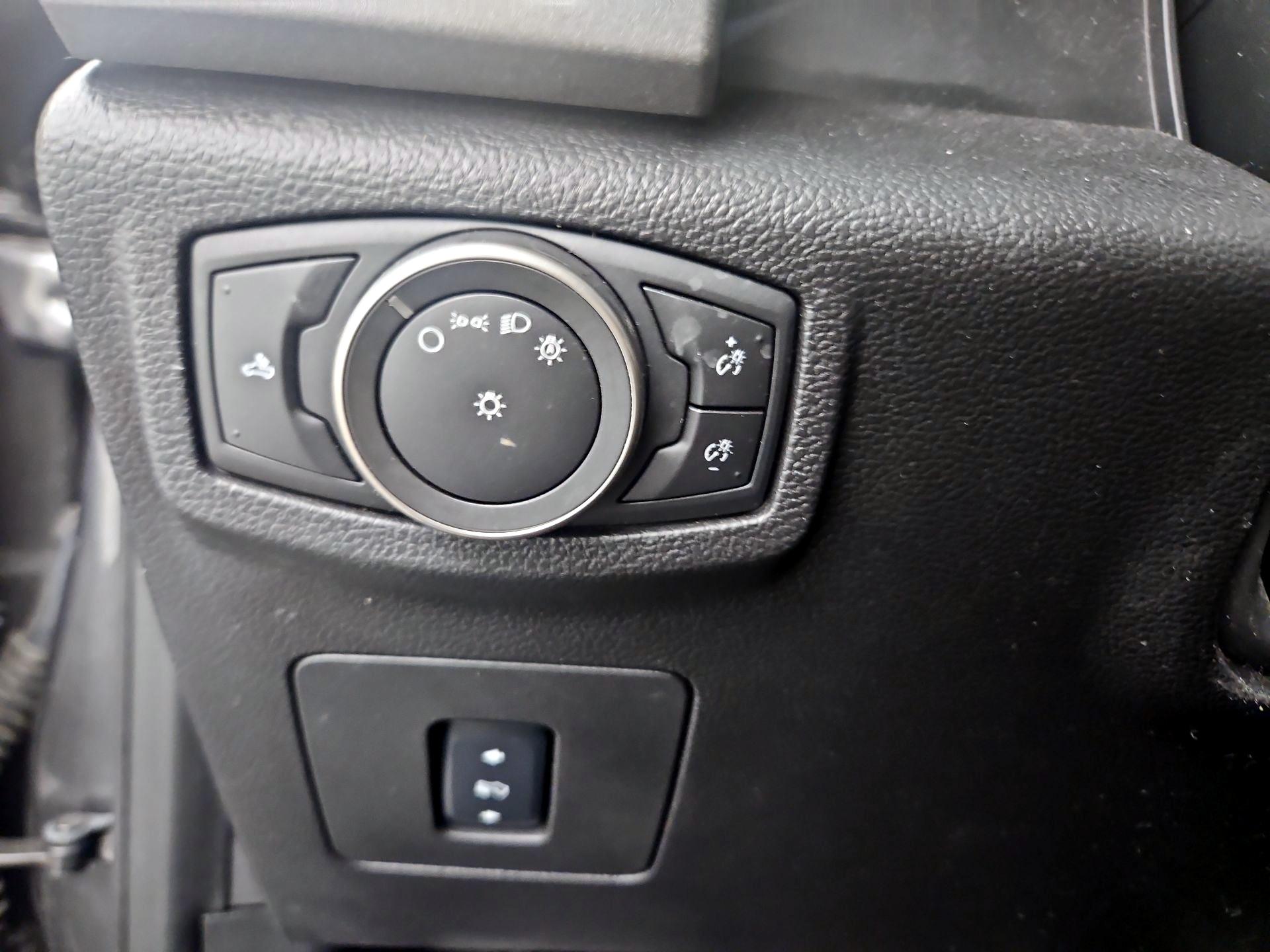 Thumbnail: 2017 Ford F-150 - 13