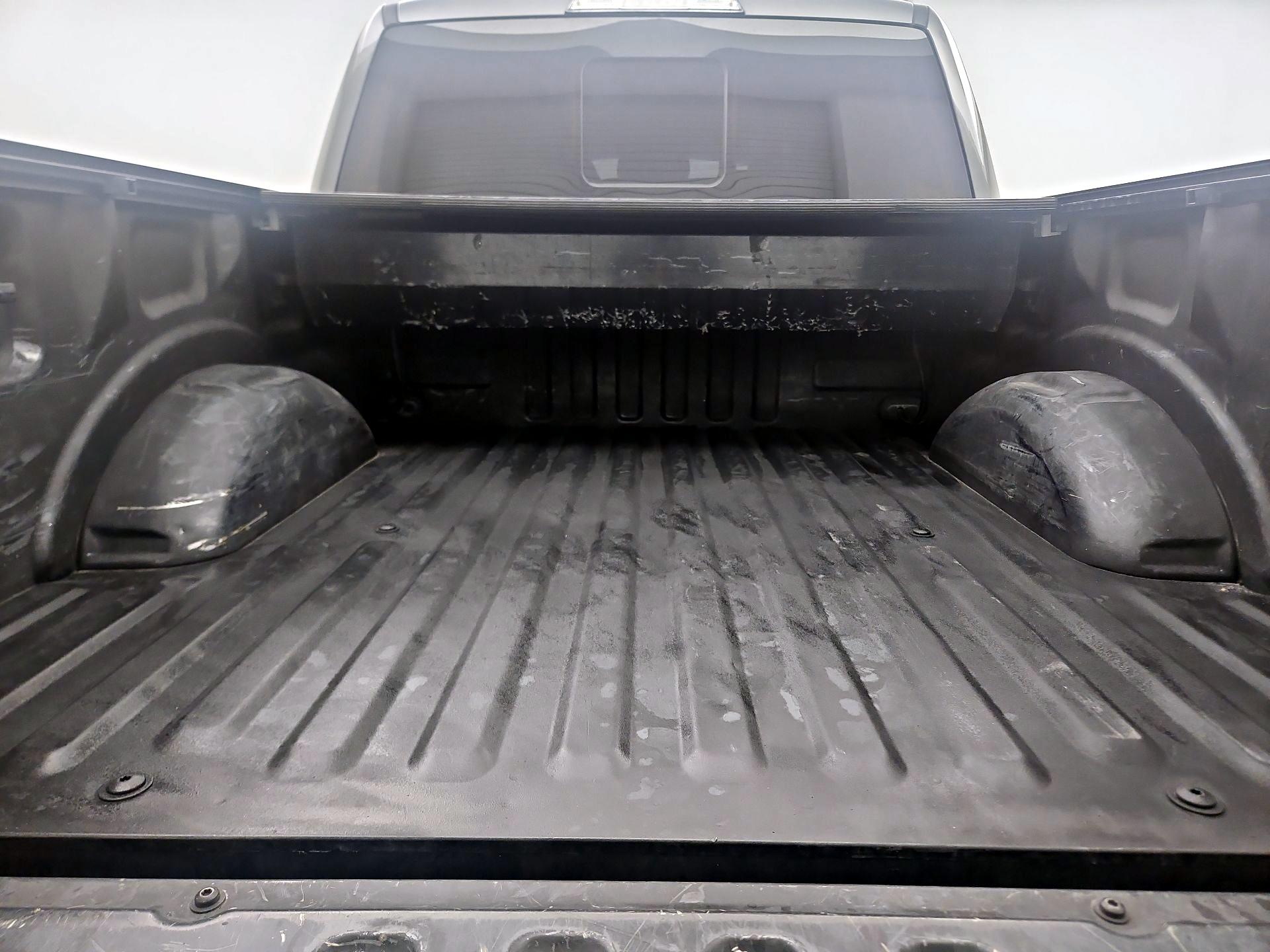 Thumbnail: 2017 Ford F-150 - 20