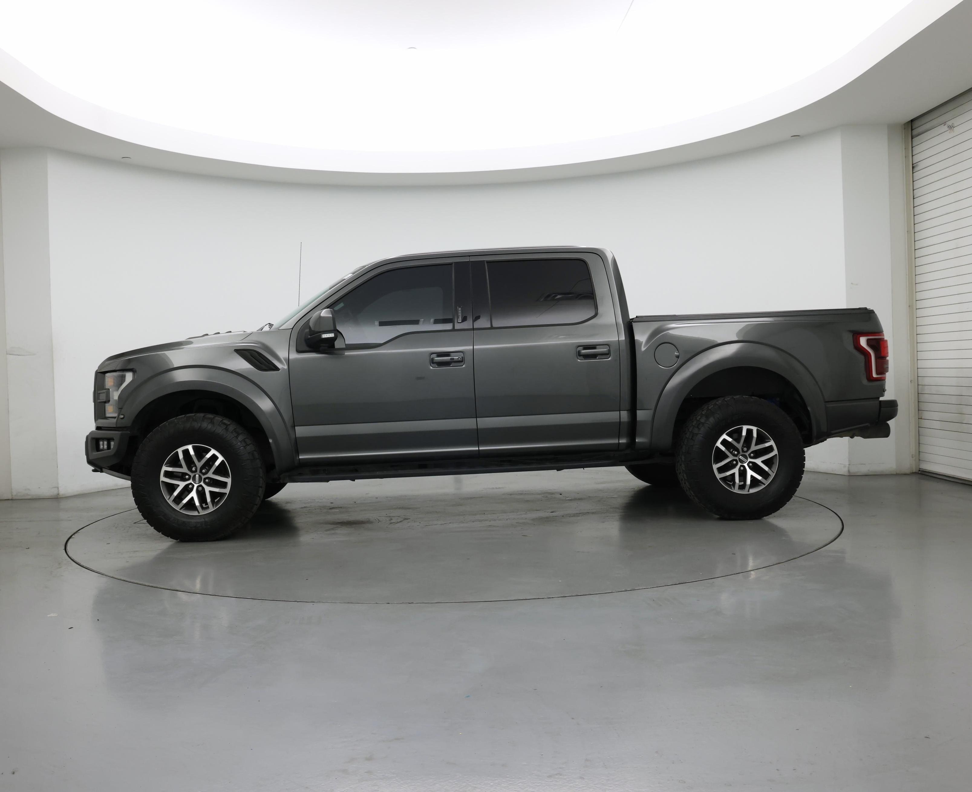 Thumbnail: 2017 Ford F-150 - 3