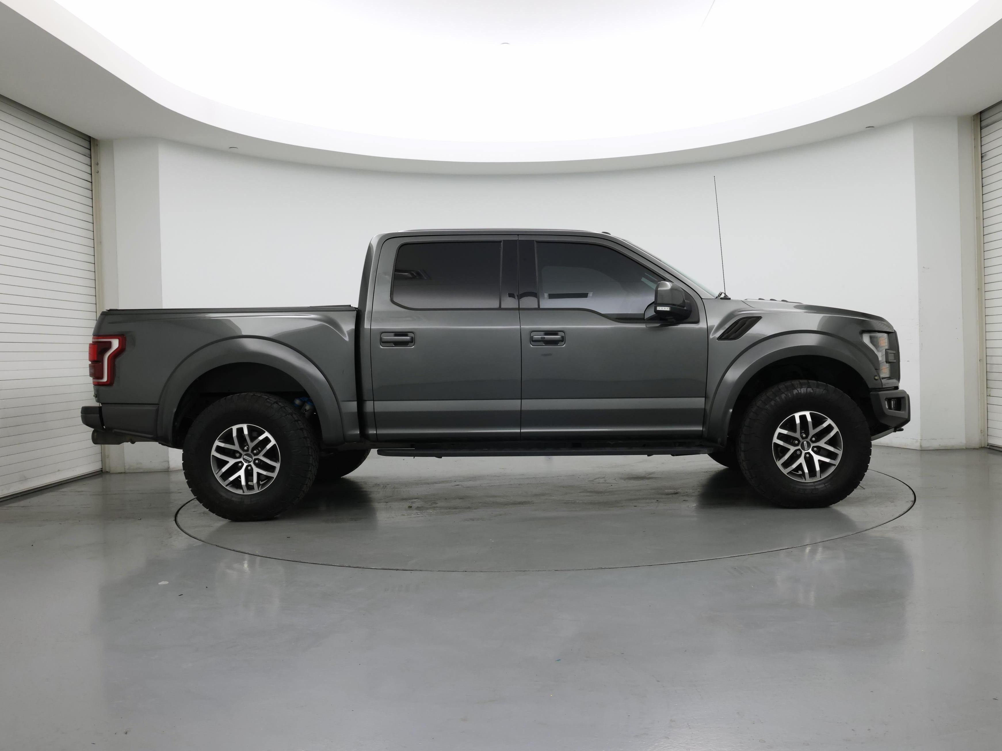 Thumbnail: 2017 Ford F-150 - 7