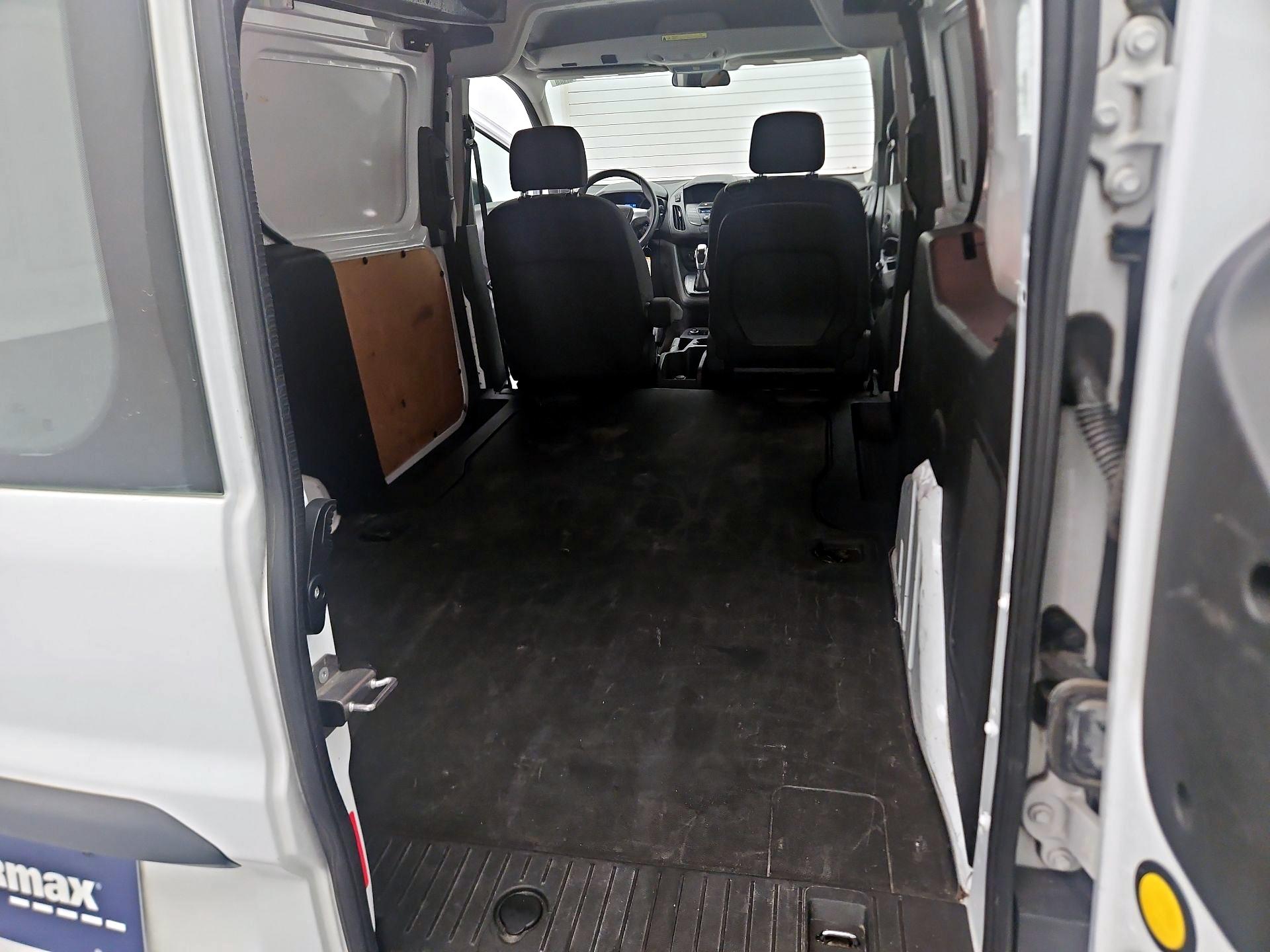 Thumbnail: 2015 Ford Transit Series - 17