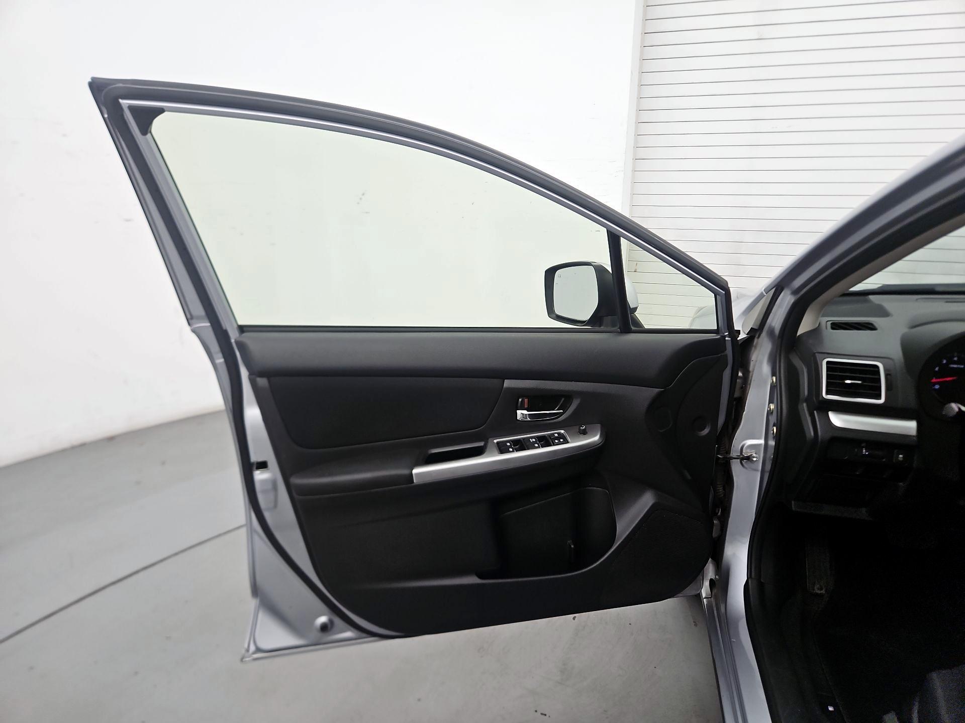 Thumbnail: 2016 Subaru Impreza - 10