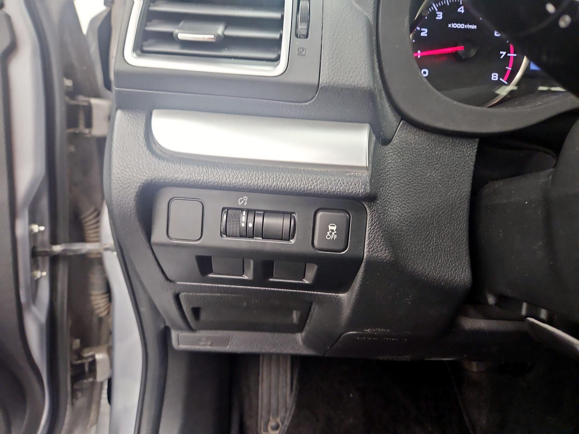 Thumbnail: 2016 Subaru Impreza - 11