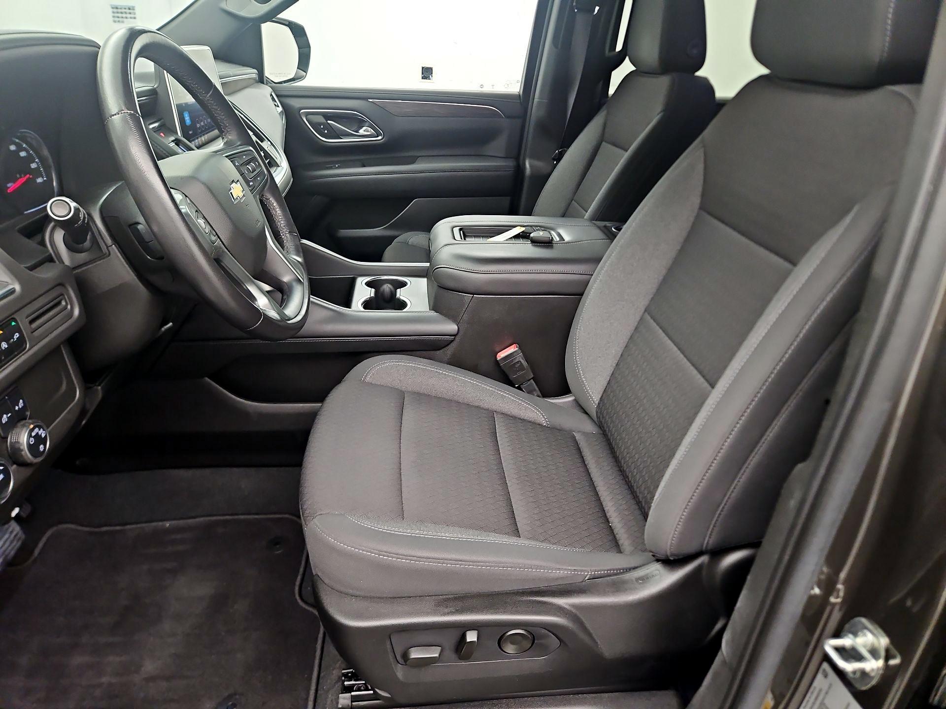 Thumbnail: 2021 Chevrolet Suburban - 11