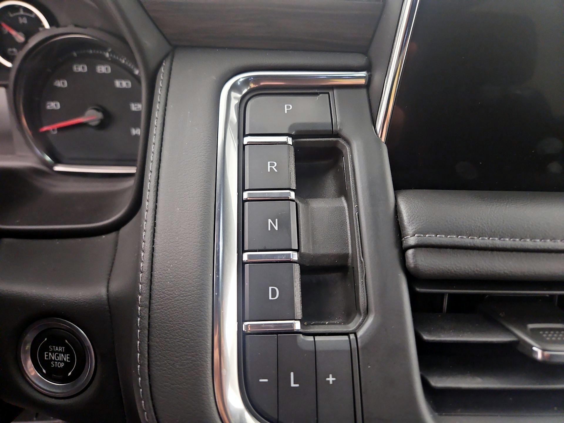 Thumbnail: 2021 Chevrolet Suburban - 17