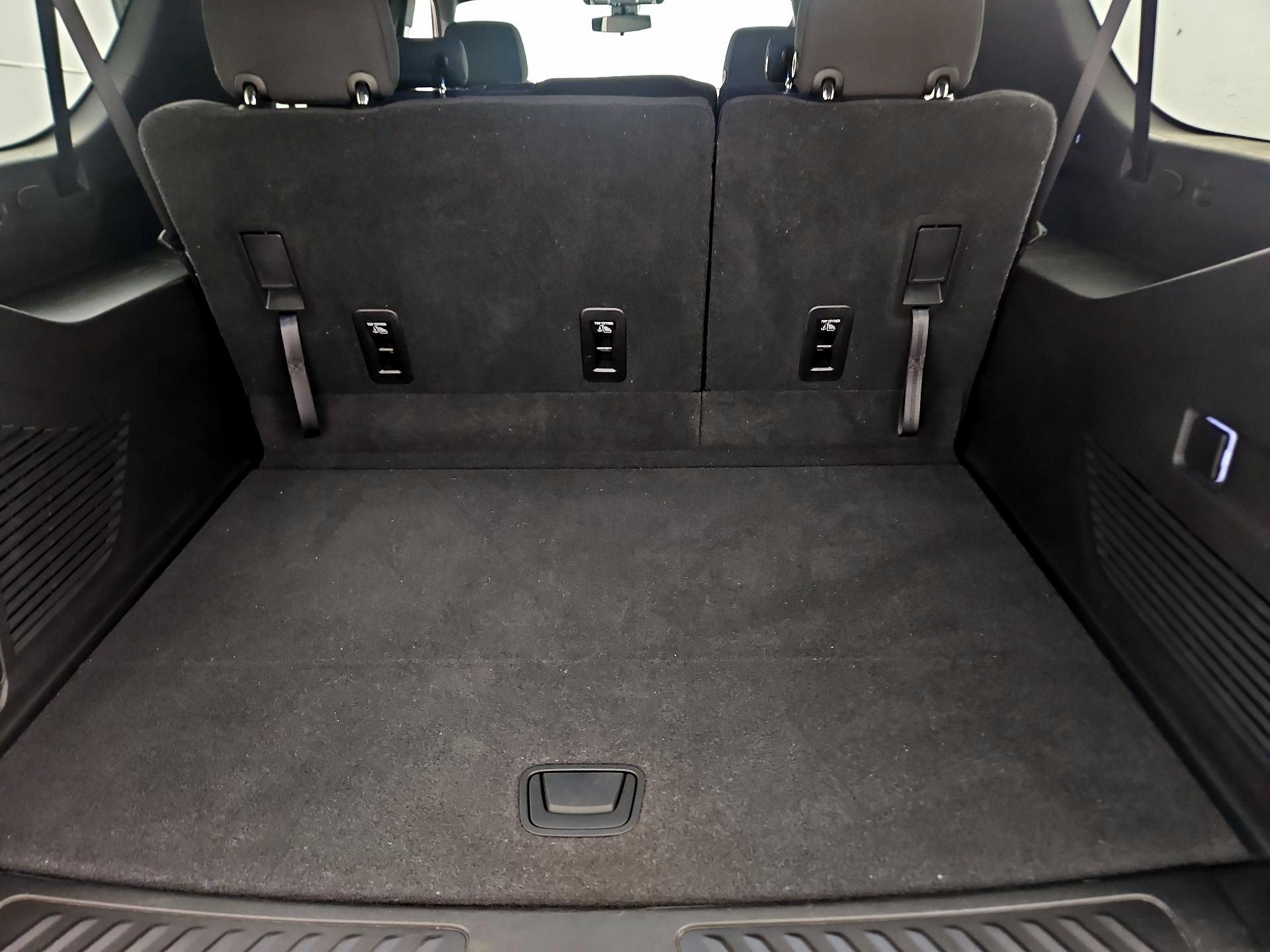 Thumbnail: 2021 Chevrolet Suburban - 19