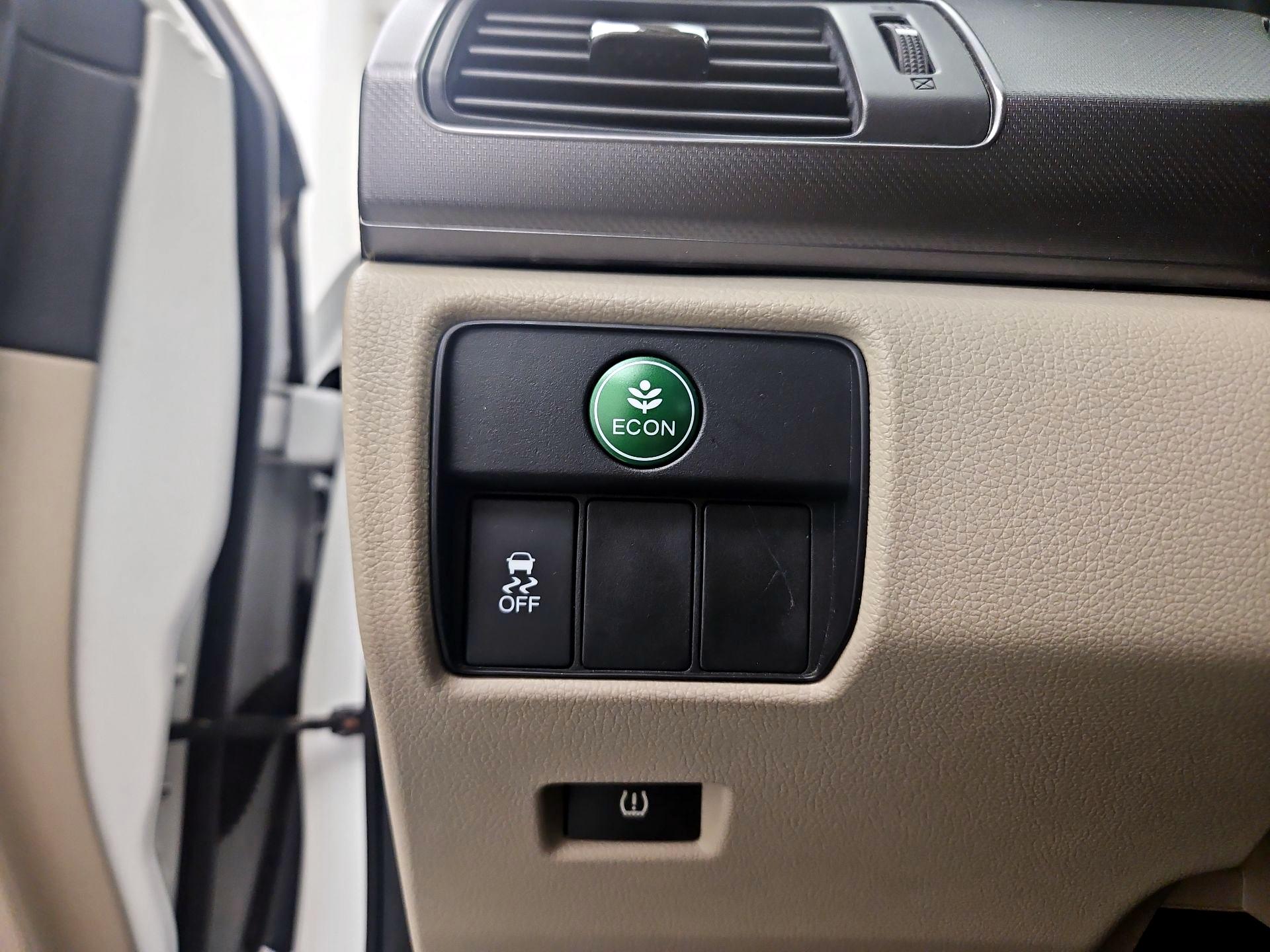 Thumbnail: 2014 Honda Accord - 13